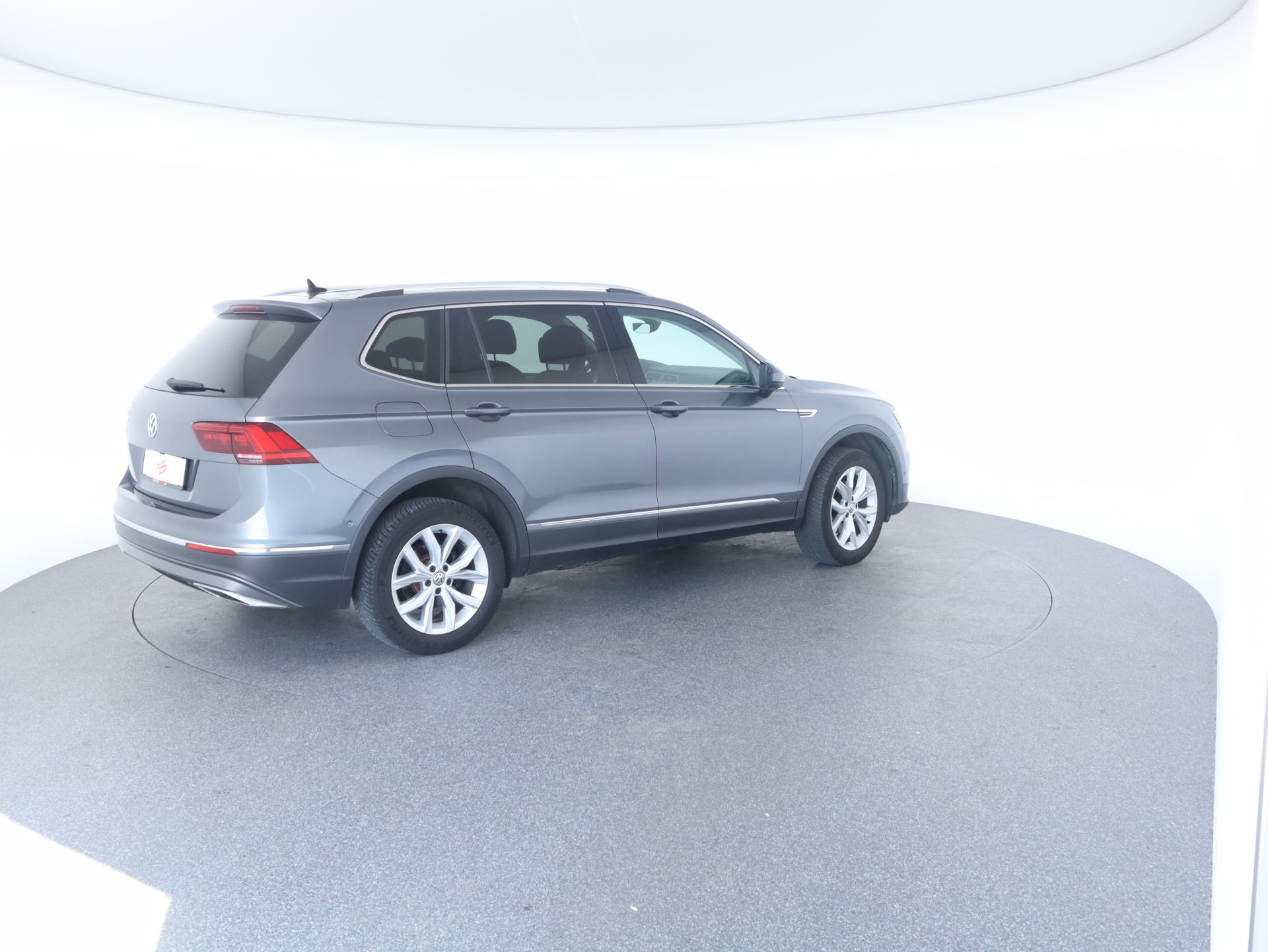 VW Tiguan Allspace 2.0 TDI 7-Sitzer Highline | Bild 27 von 30
