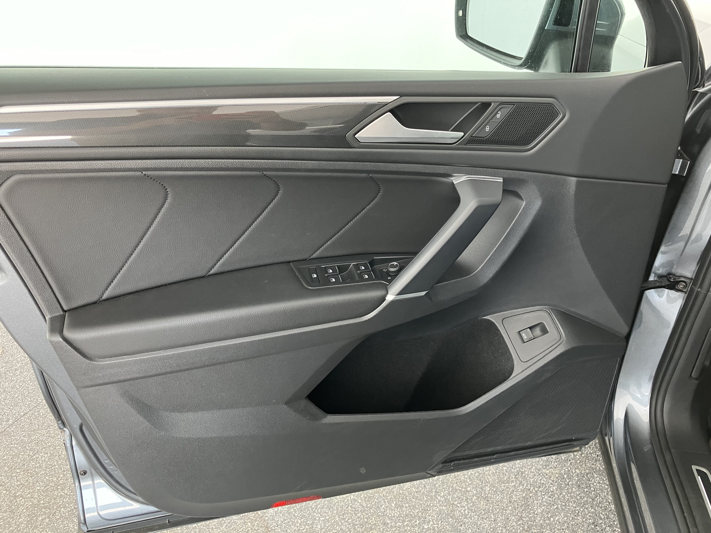 VW Tiguan Allspace 2.0 TDI 7-Sitzer Highline | Bild 5 von 30