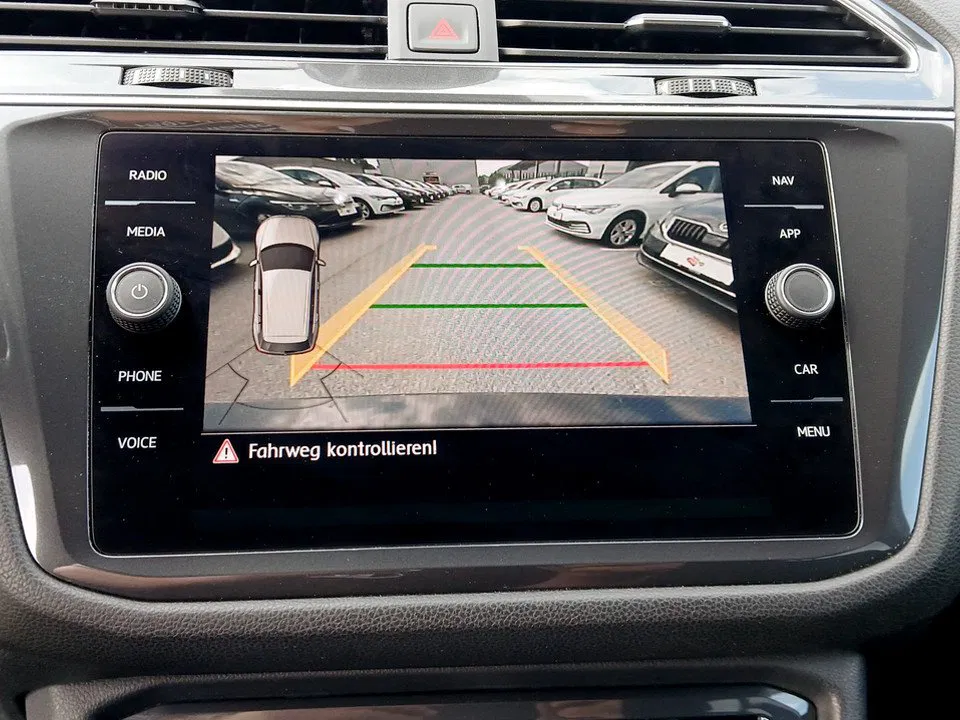 VW Tiguan Allspace 1.5 TSI DSG HL | Bild 18 von 25