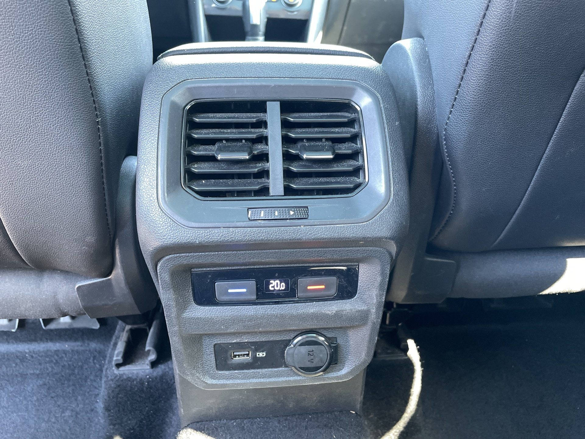 VW Tiguan Allspace HL TSI OPF DSG 5-Sitzer | Bild 26 von 30