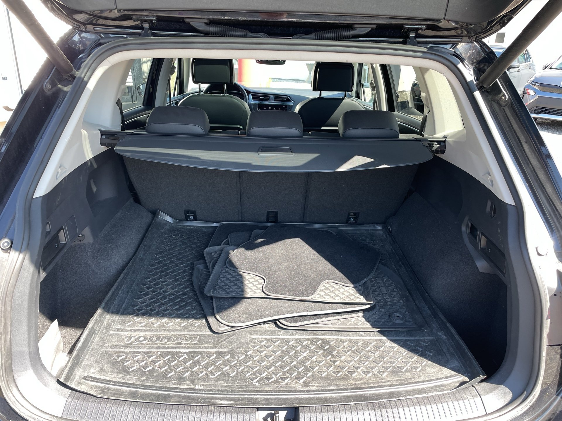 VW Tiguan Allspace HL TSI OPF DSG 5-Sitzer | Bild 27 von 30