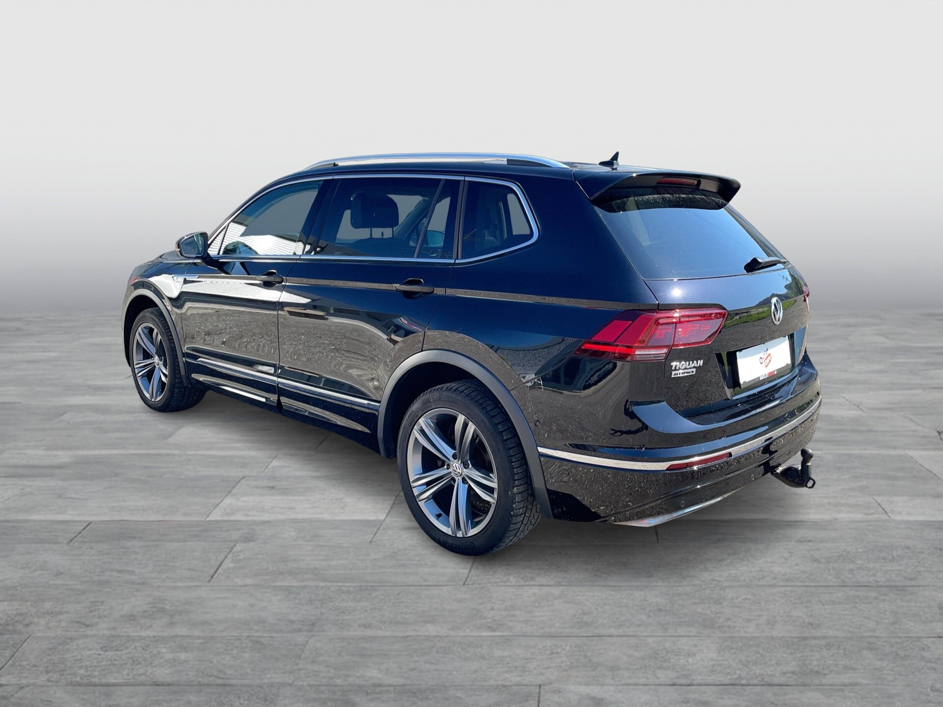 VW Tiguan Allspace HL TSI OPF DSG 5-Sitzer | Bild 4 von 30