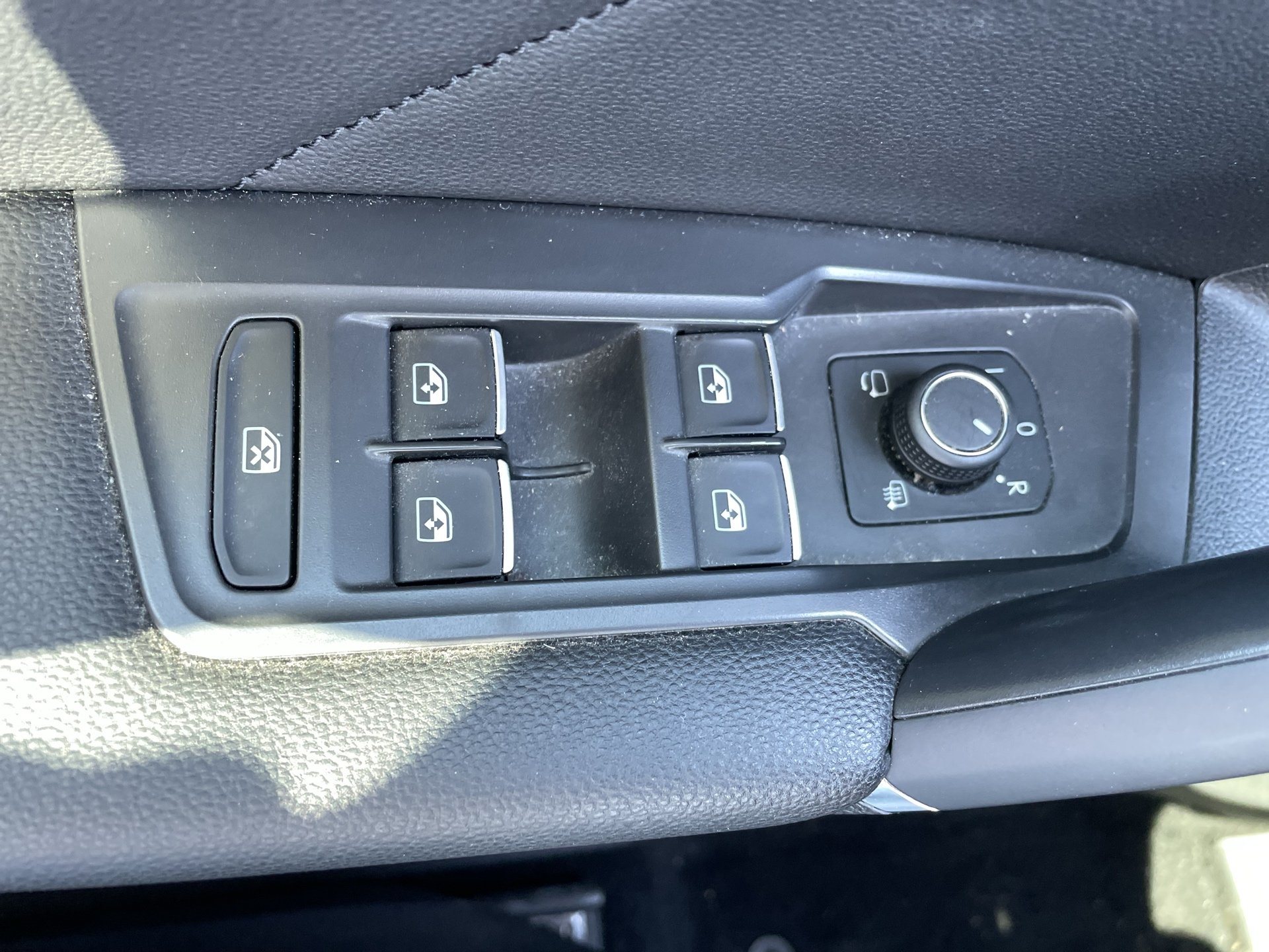 VW Tiguan Allspace HL TSI OPF DSG 5-Sitzer | Bild 9 von 30