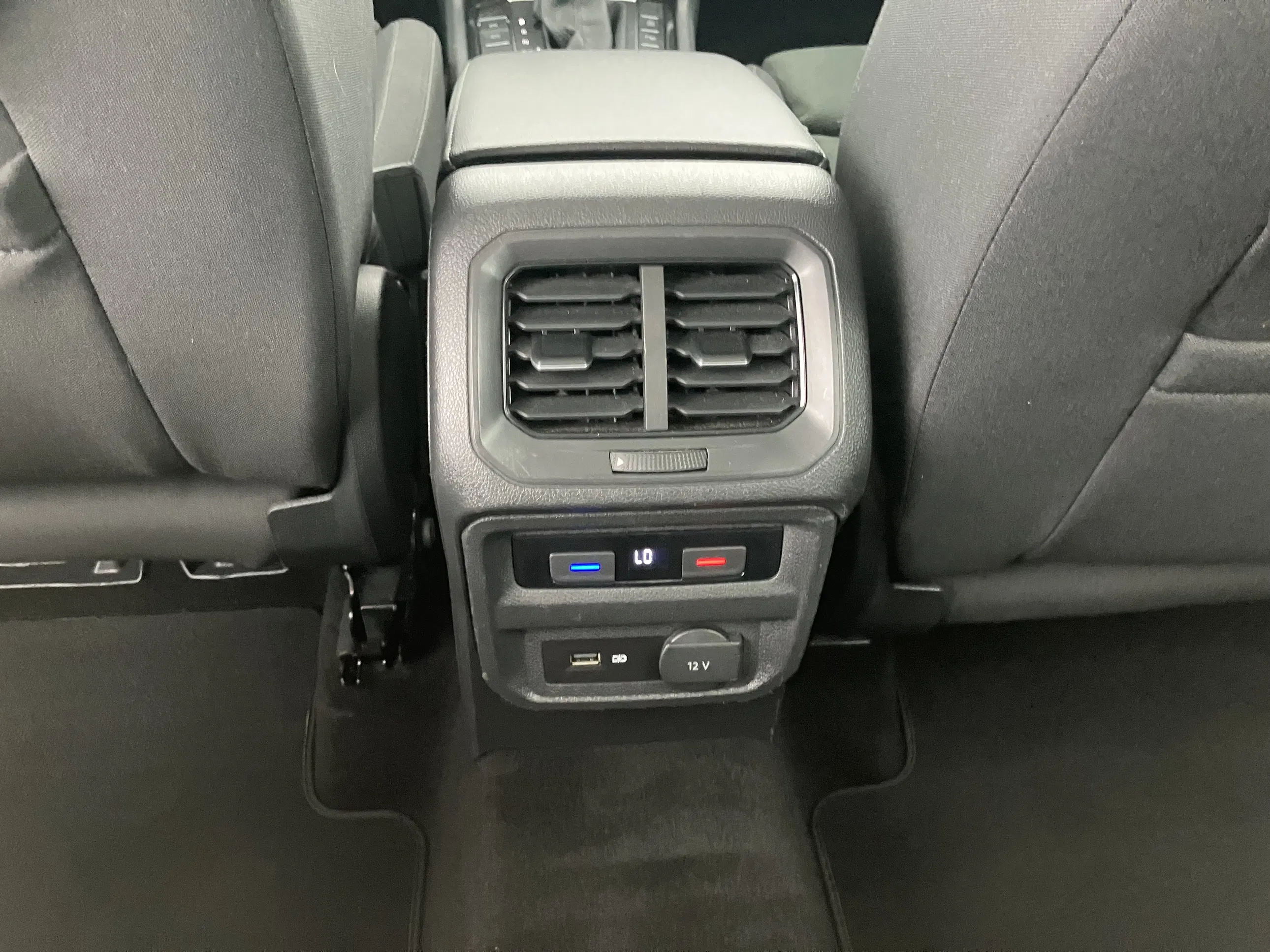 VW Tiguan 2.0 TDI BMT 4Motion Highline | Bild 22 von 31