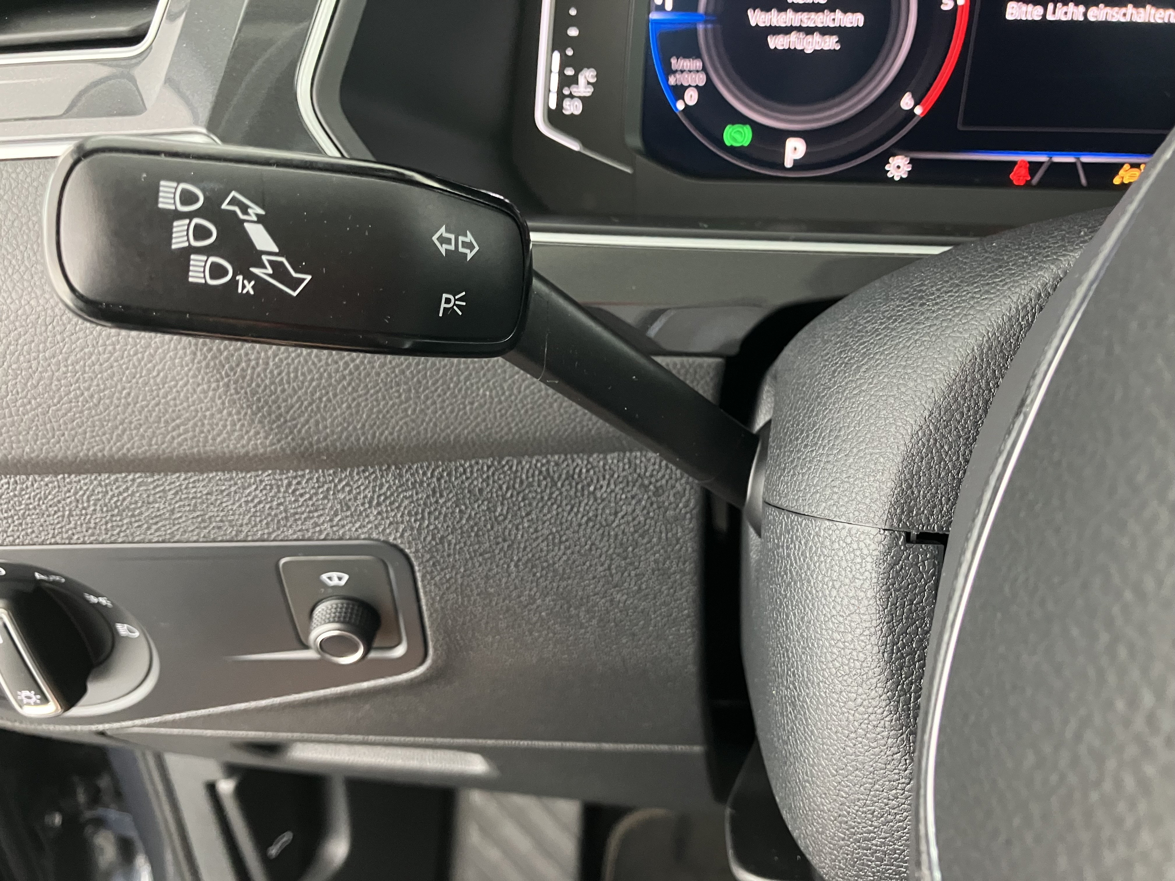 VW Tiguan 2.0 TDI BMT 4Motion Highline | Bild 25 von 31