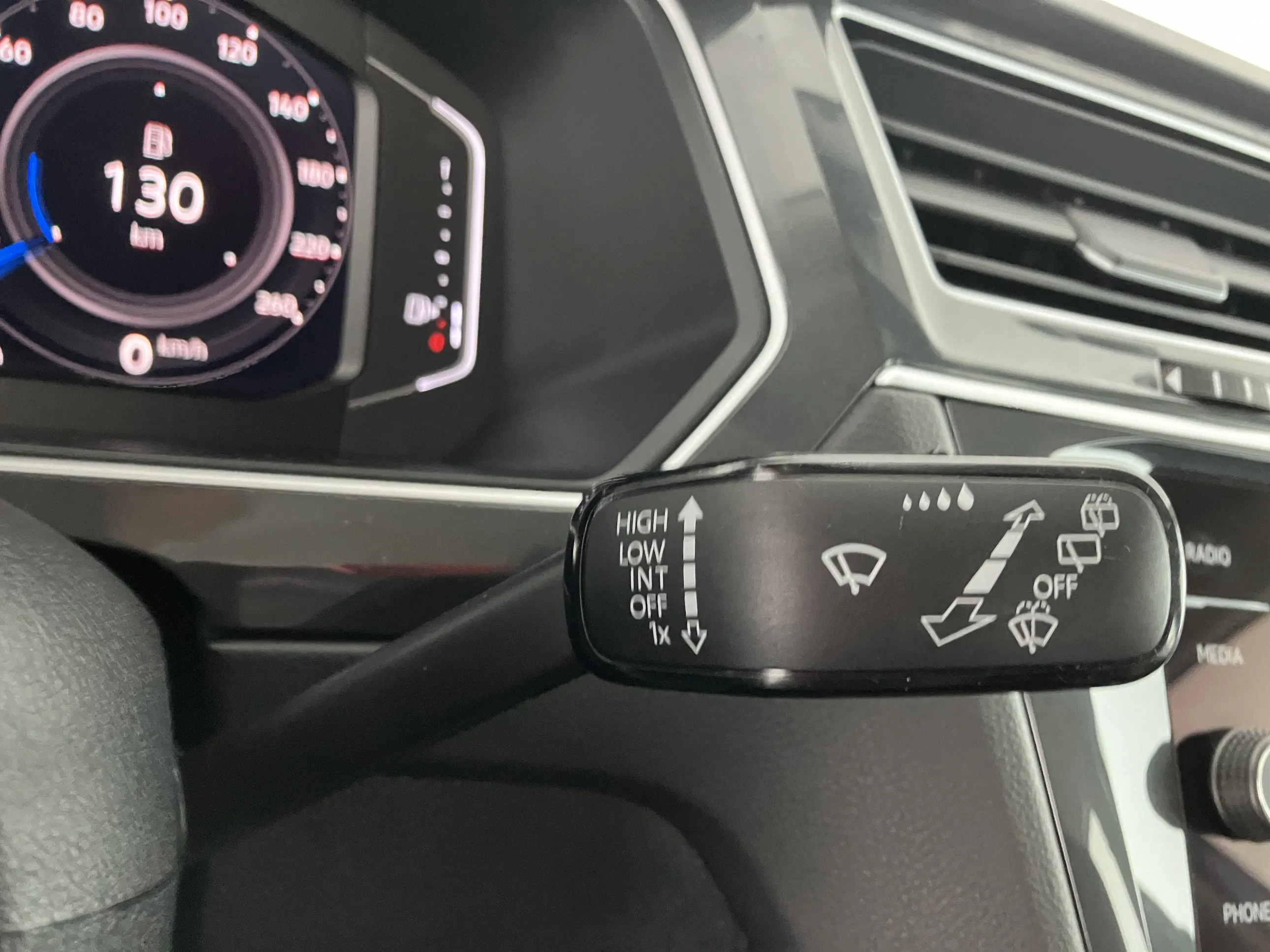 VW Tiguan 2.0 TDI BMT 4Motion Highline | Bild 26 von 31