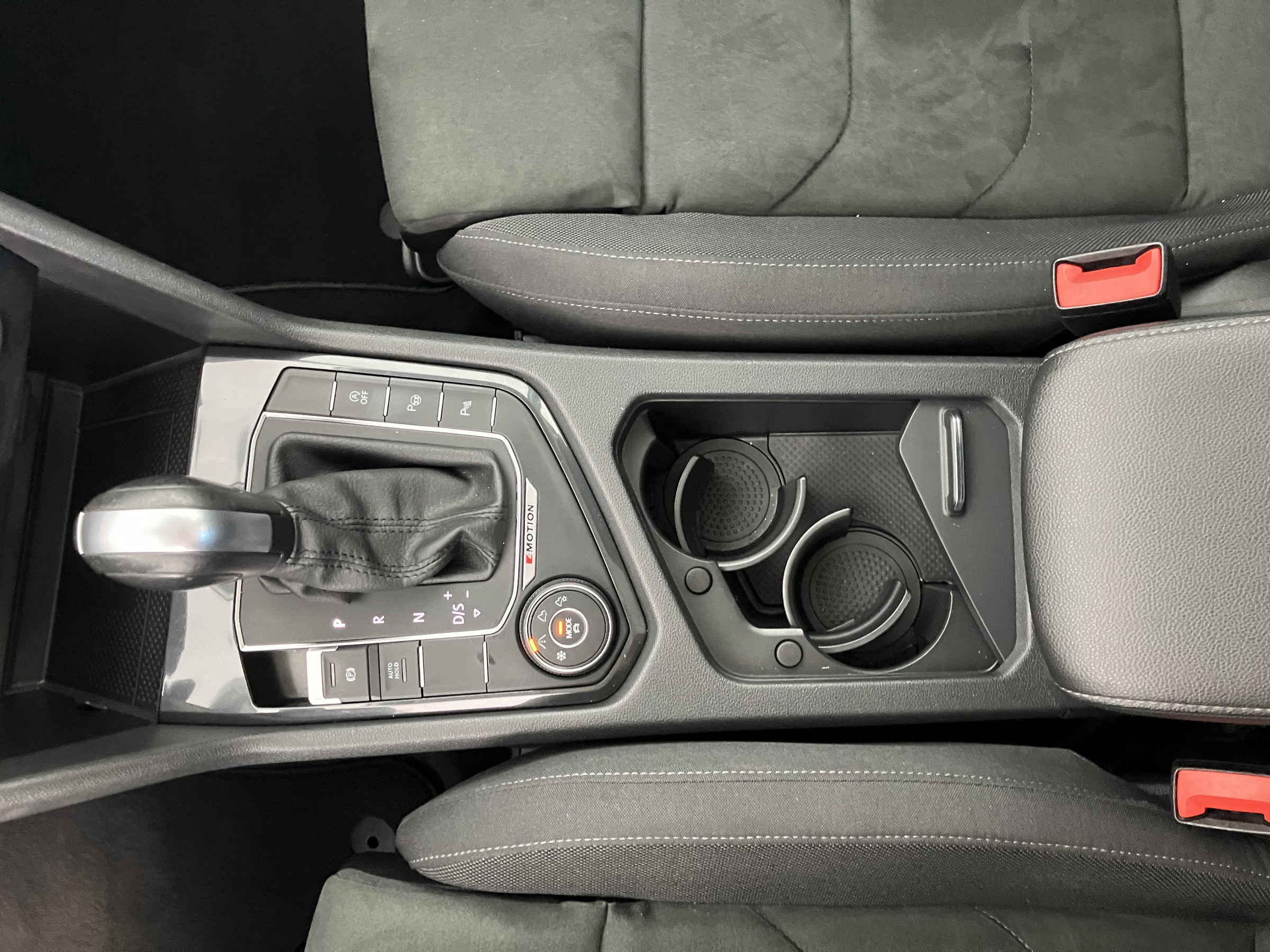 VW Tiguan 2.0 TDI BMT 4Motion Highline | Bild 28 von 31