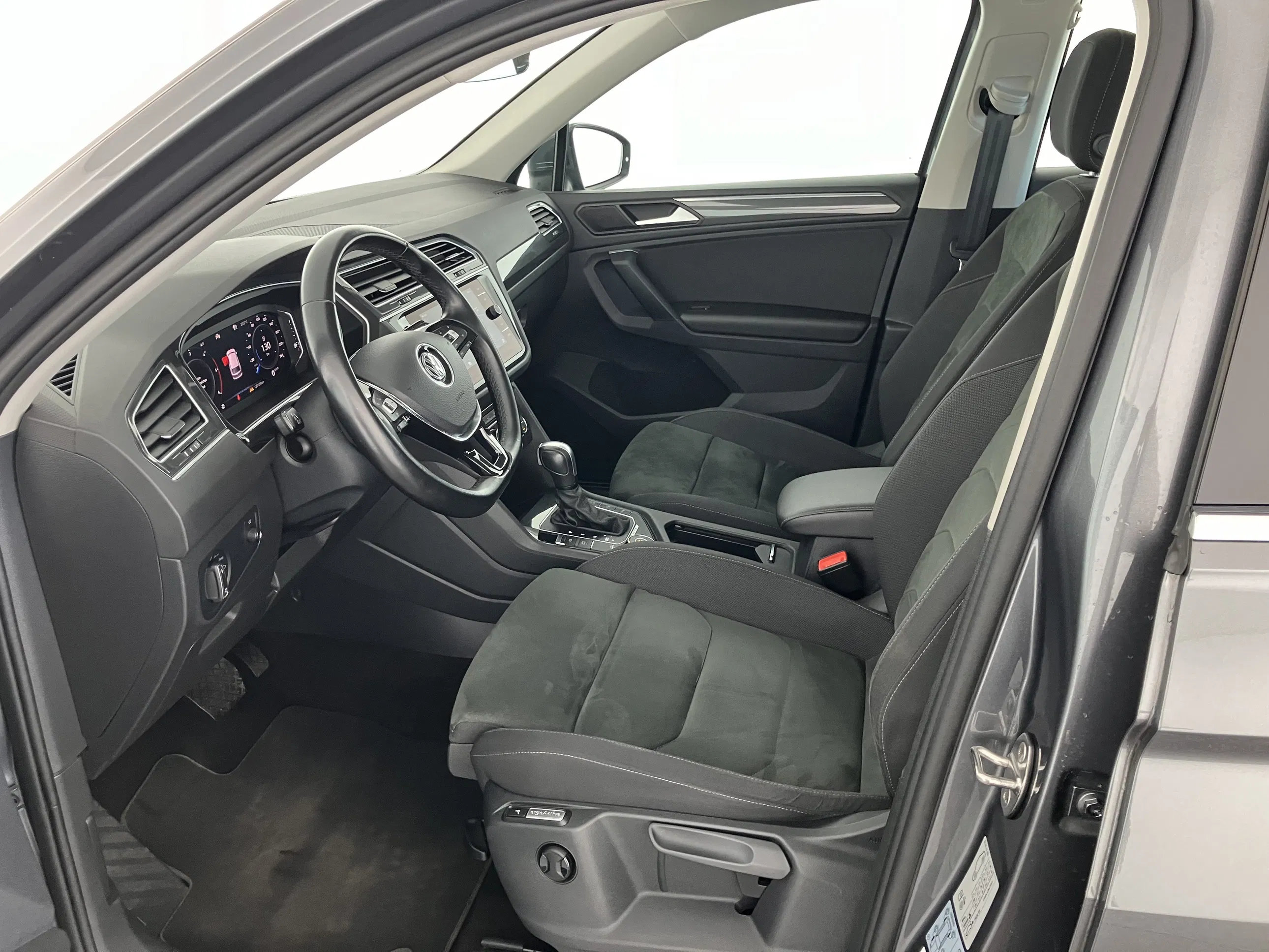 VW Tiguan 2.0 TDI BMT 4Motion Highline | Bild 5 von 31