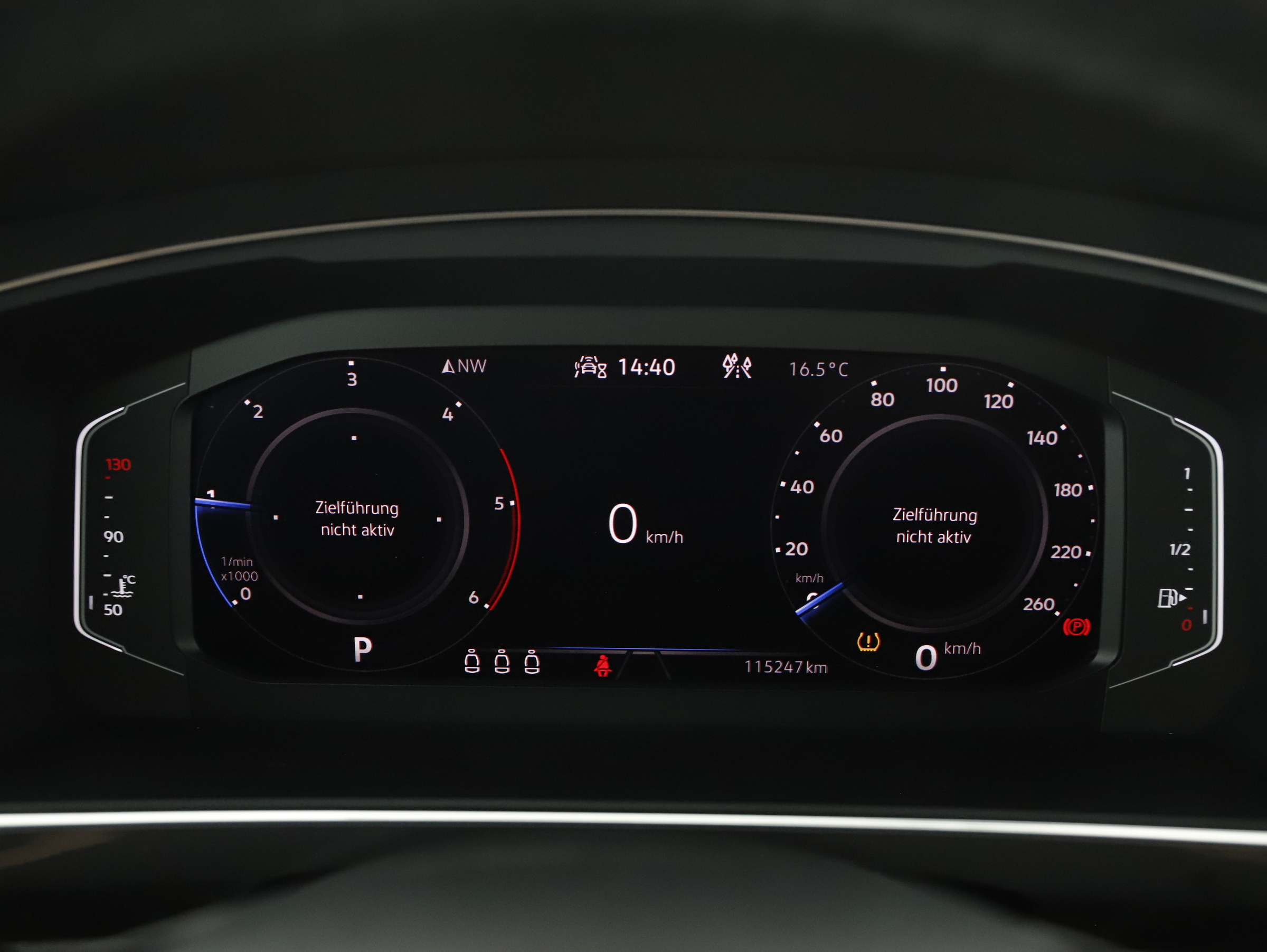 VW Tiguan Allspace 2.0 TDI 4Motion Highline | Bild 17 von 31