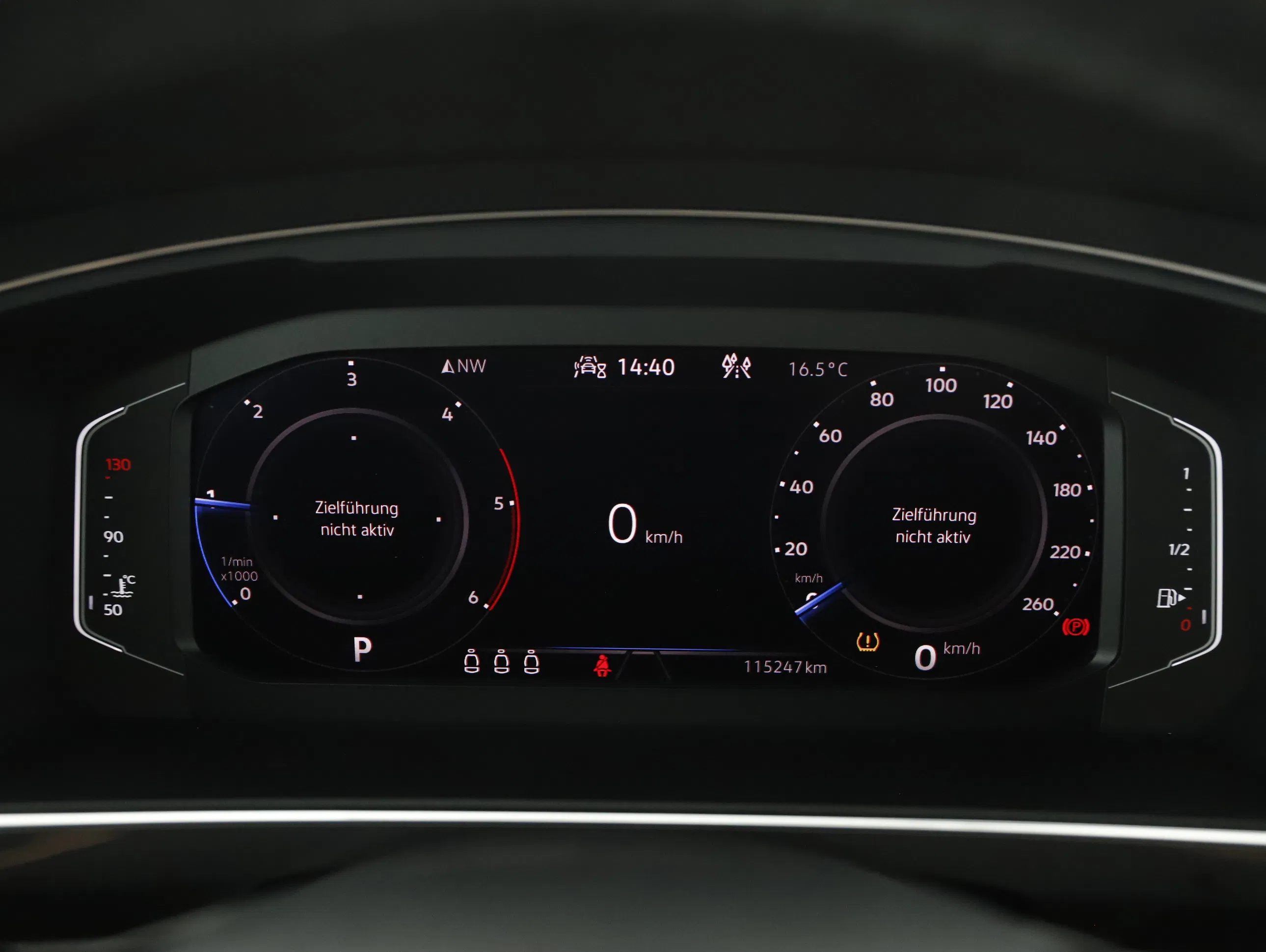 VW Tiguan Allspace 2.0 TDI 4Motion Highline | Bild 17 von 31