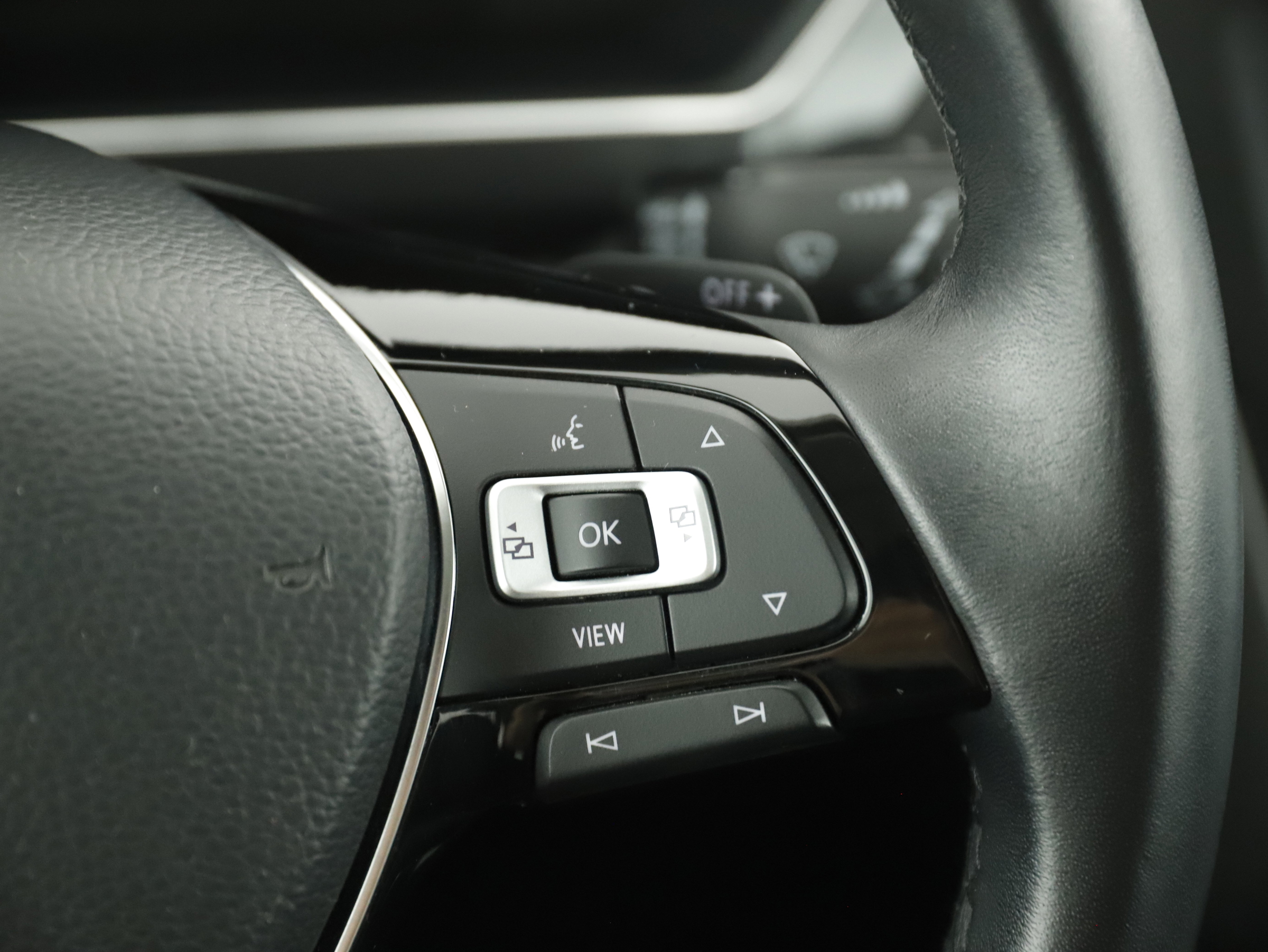 VW Tiguan Allspace 2.0 TDI 4Motion Highline | Bild 19 von 31