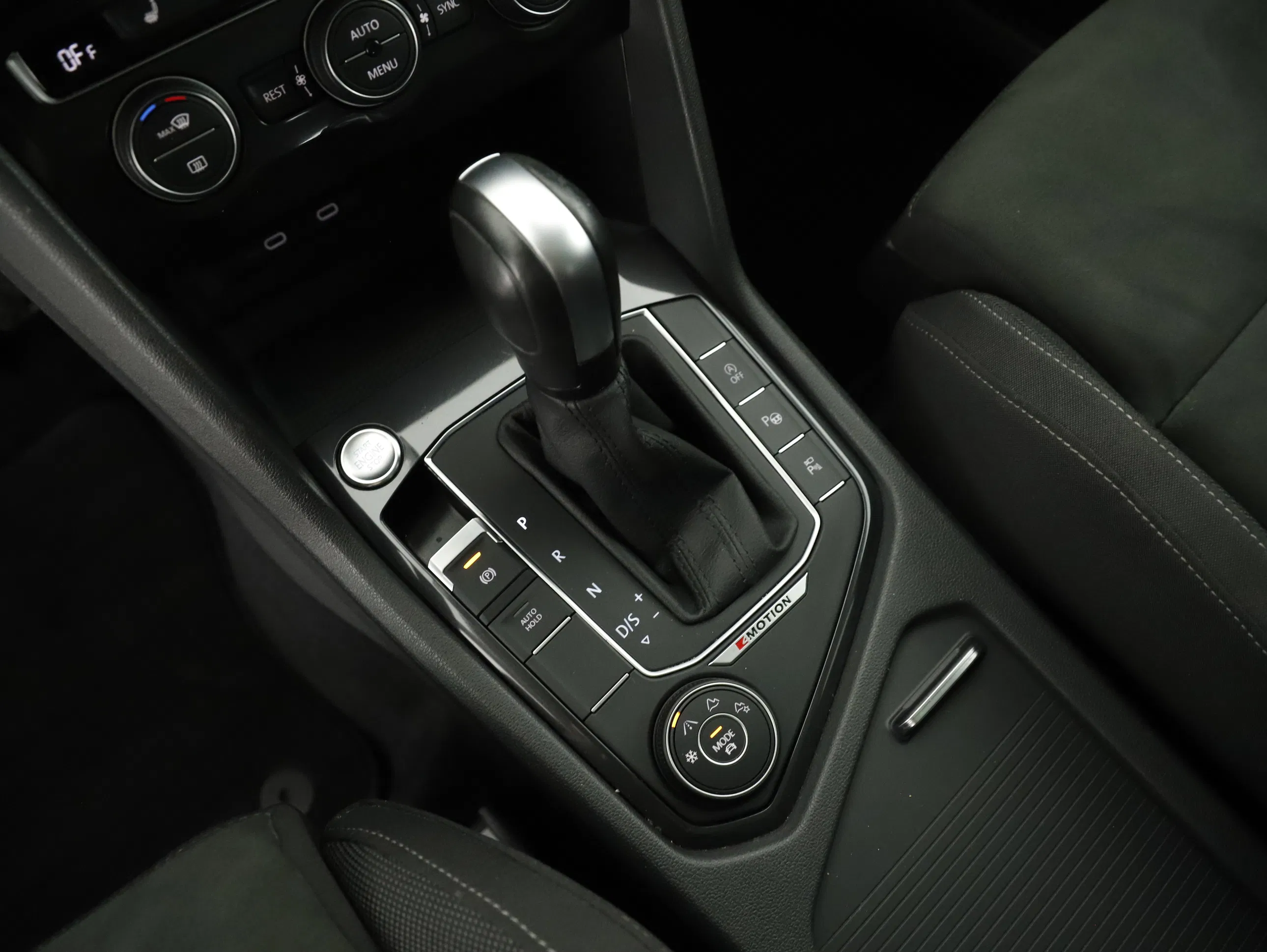 VW Tiguan Allspace 2.0 TDI 4Motion Highline | Bild 25 von 31