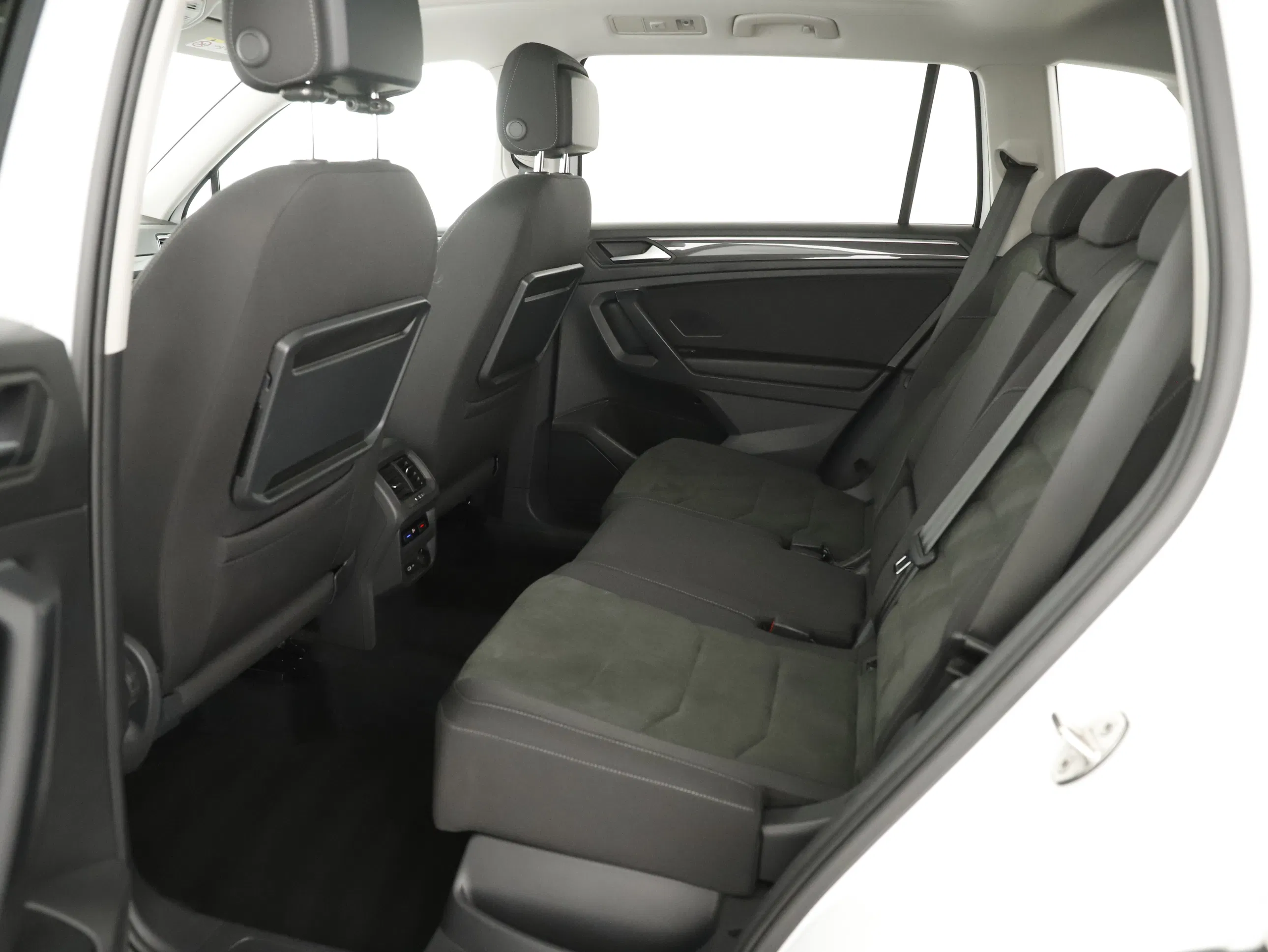 VW Tiguan Allspace 2.0 TDI 4Motion Highline | Bild 26 von 31