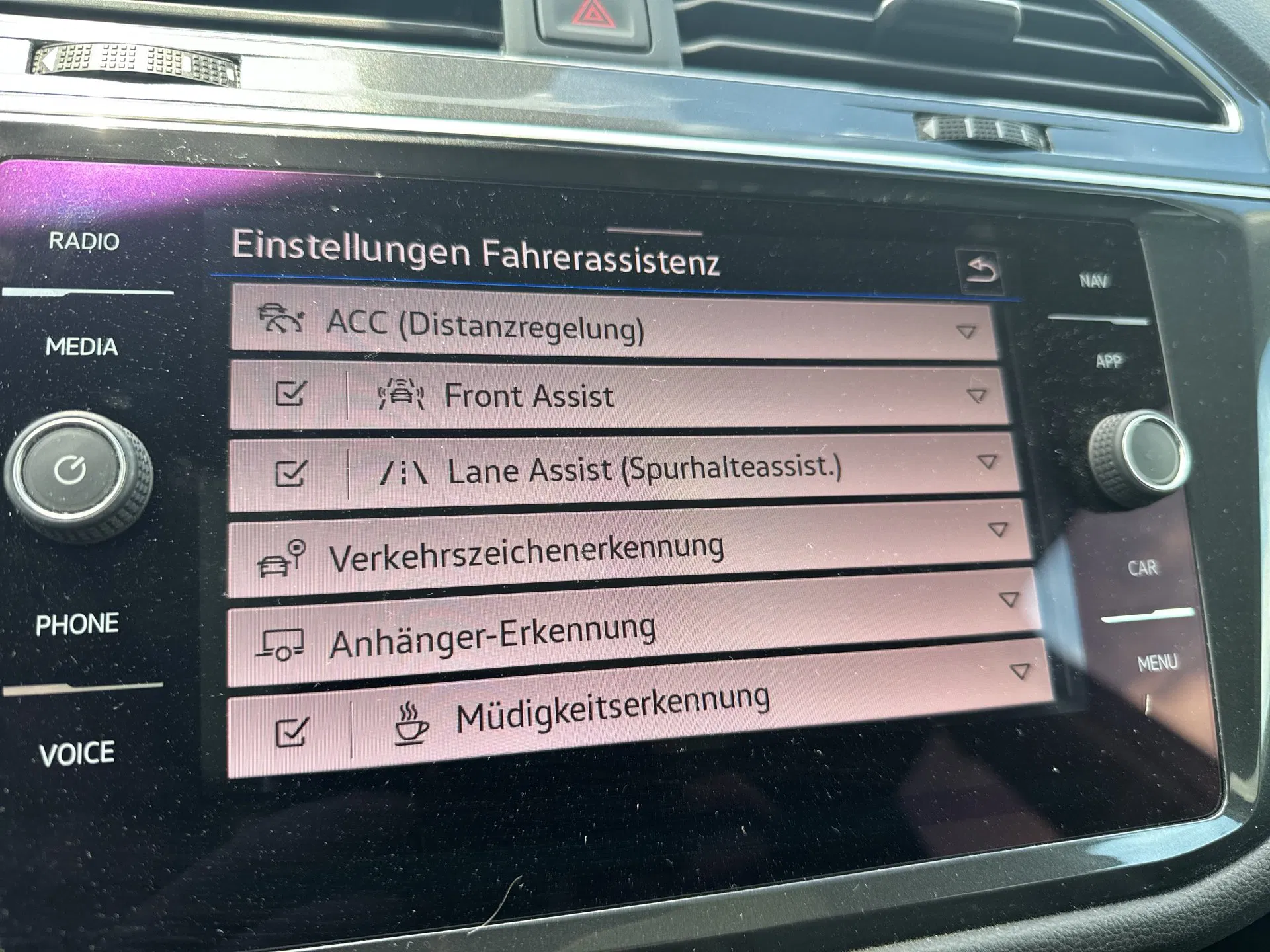 VW Tiguan Allspace Highline TDI | Bild 15 von 23