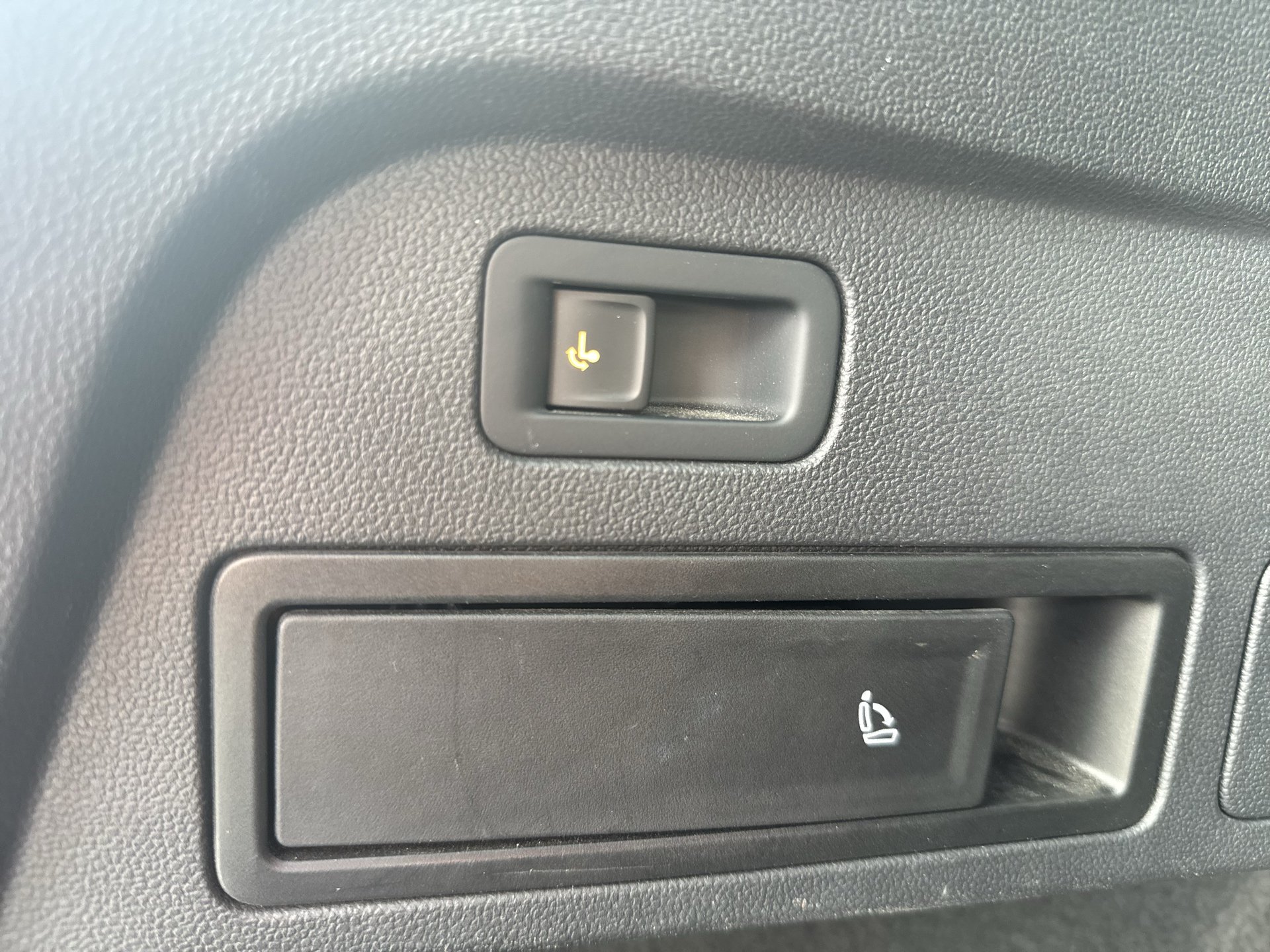 VW Tiguan Allspace Highline TDI | Bild 21 von 23