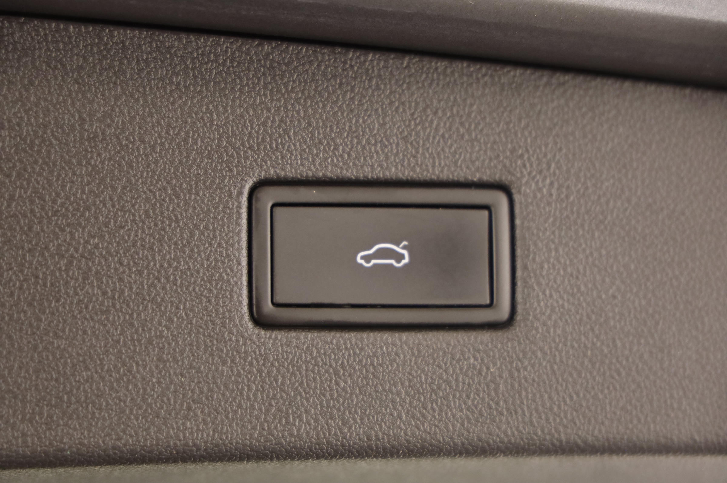 VW Tiguan Allspace 2.0 TDI 4Motion Highline | Bild 12 von 31