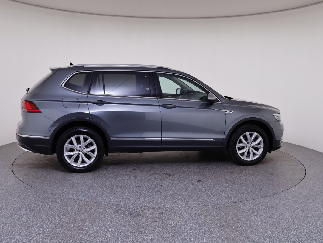 VW Tiguan Allspace 2.0 TDI 4Motion Highline | Bild 18 von 31