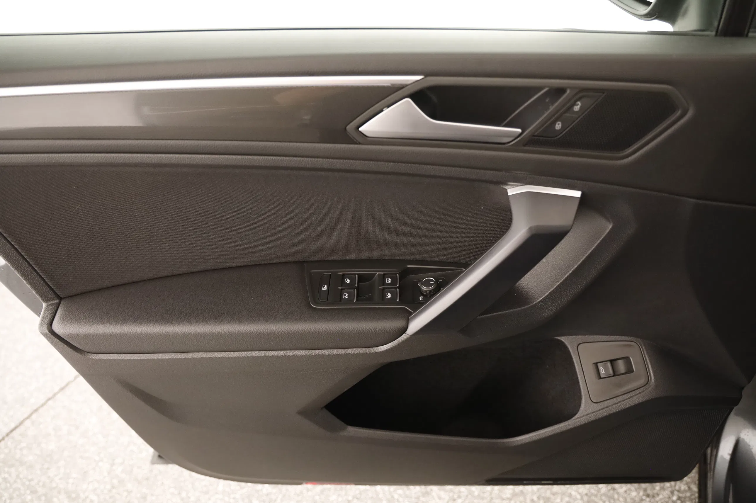 VW Tiguan Allspace 2.0 TDI 4Motion Highline | Bild 4 von 31