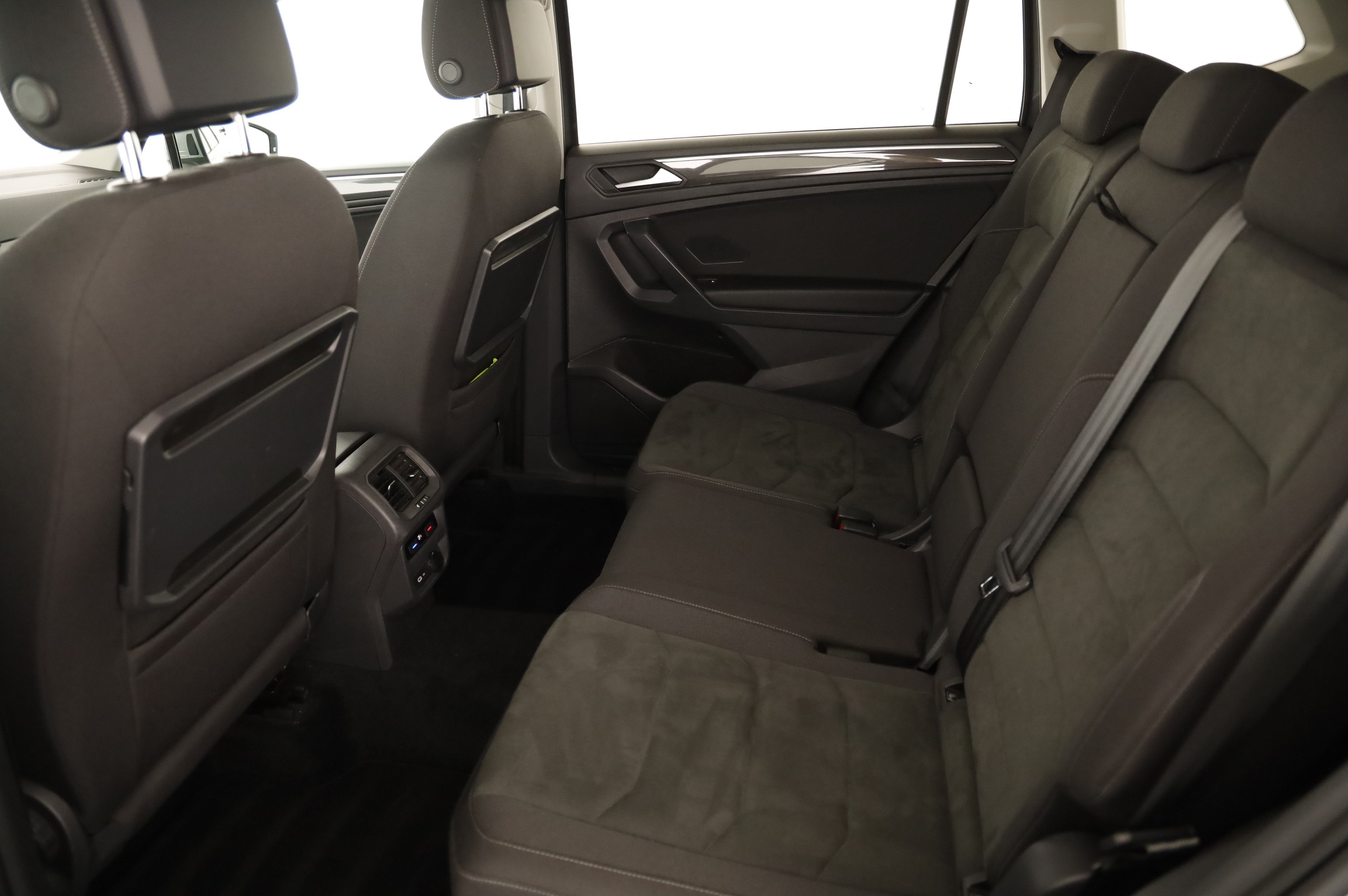 VW Tiguan Allspace 2.0 TDI 4Motion Highline | Bild 10 von 31