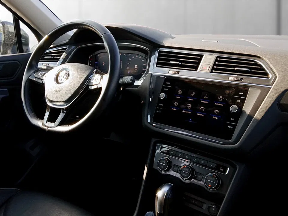 VW Tiguan Allspace 2.0 TDI 4M DSG | Bild 12 von 29