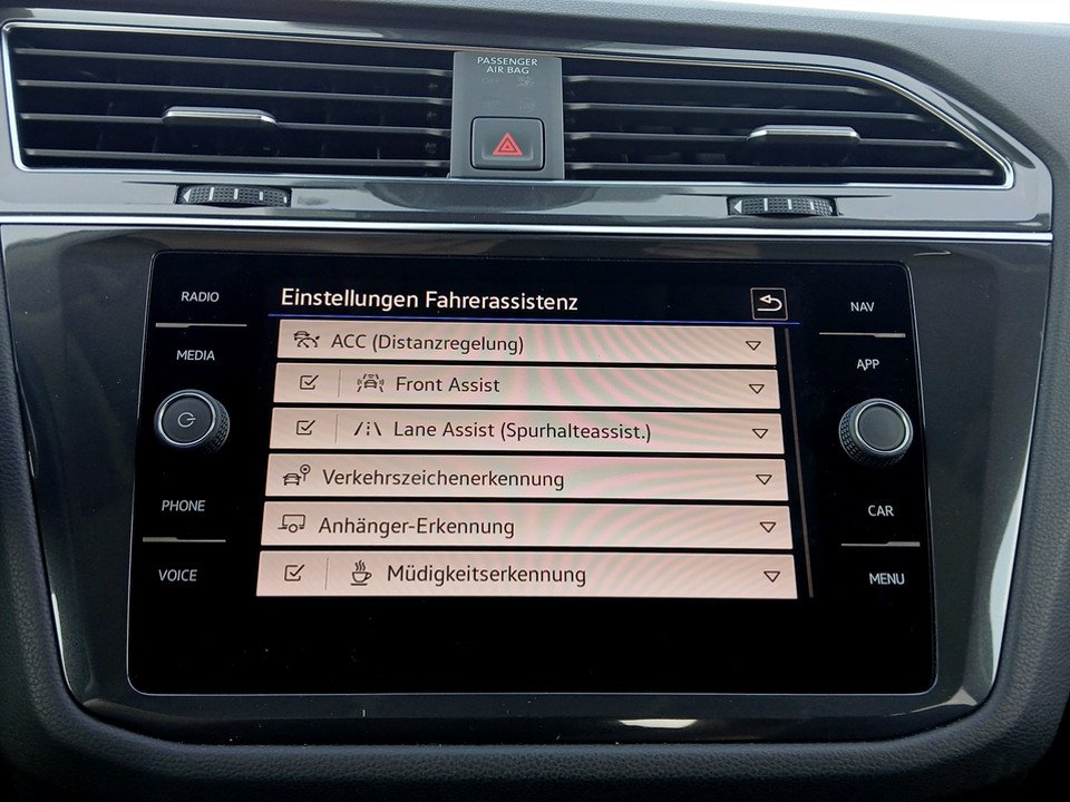 VW Tiguan Allspace 2.0 TDI 4M DSG | Bild 26 von 29