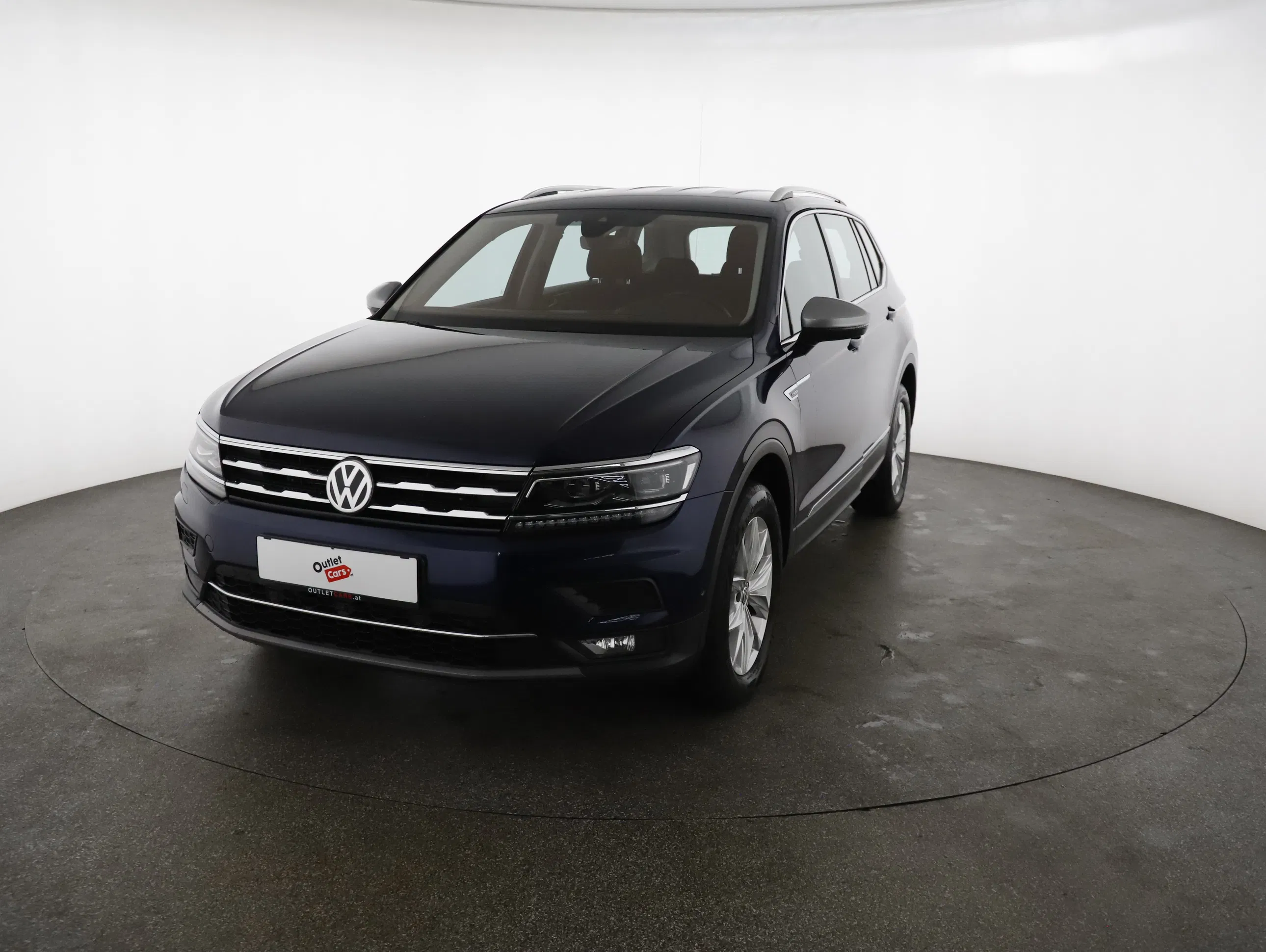 VW Tiguan Allspace 2.0 TDI 4Motion Highline | Bild 2 von 25