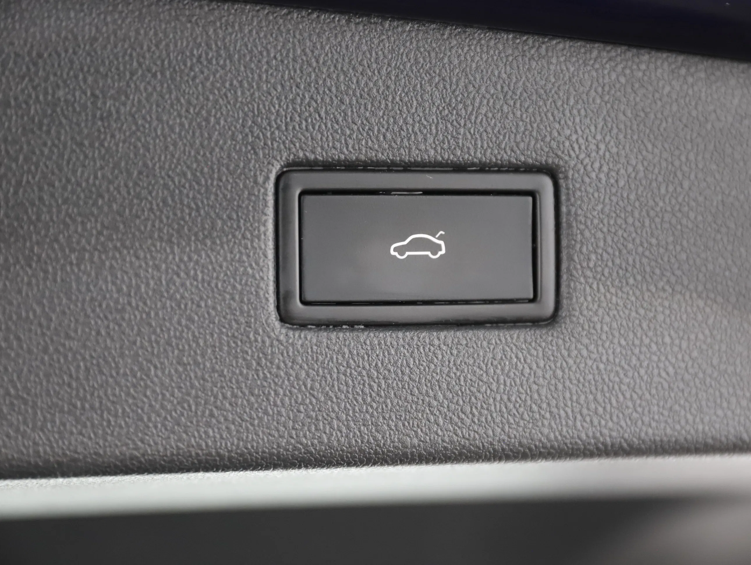 VW Tiguan Allspace 2.0 TDI 4Motion Highline | Bild 21 von 25