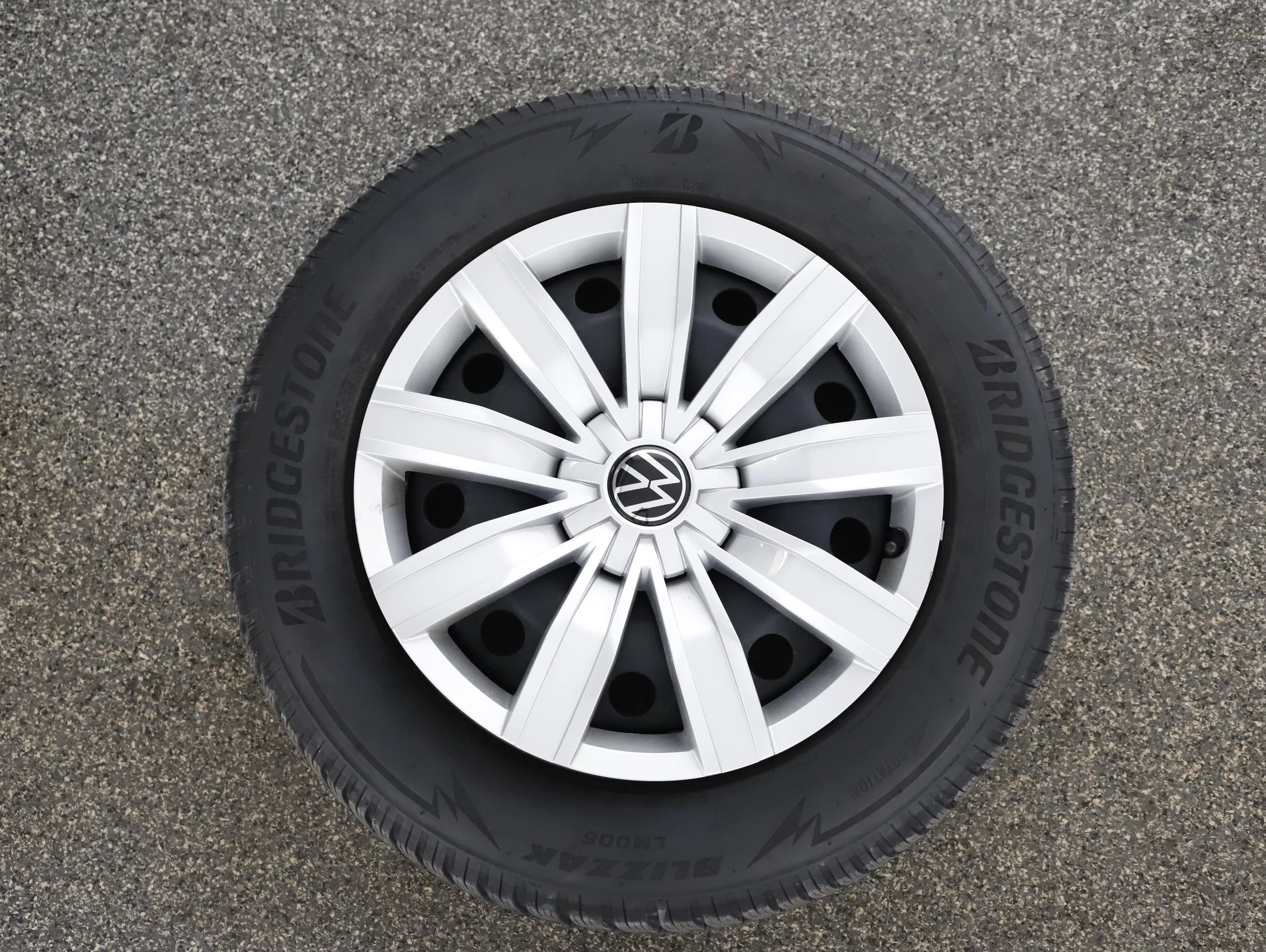 VW Tiguan Allspace 2.0 TDI 4Motion Highline | Bild 23 von 25