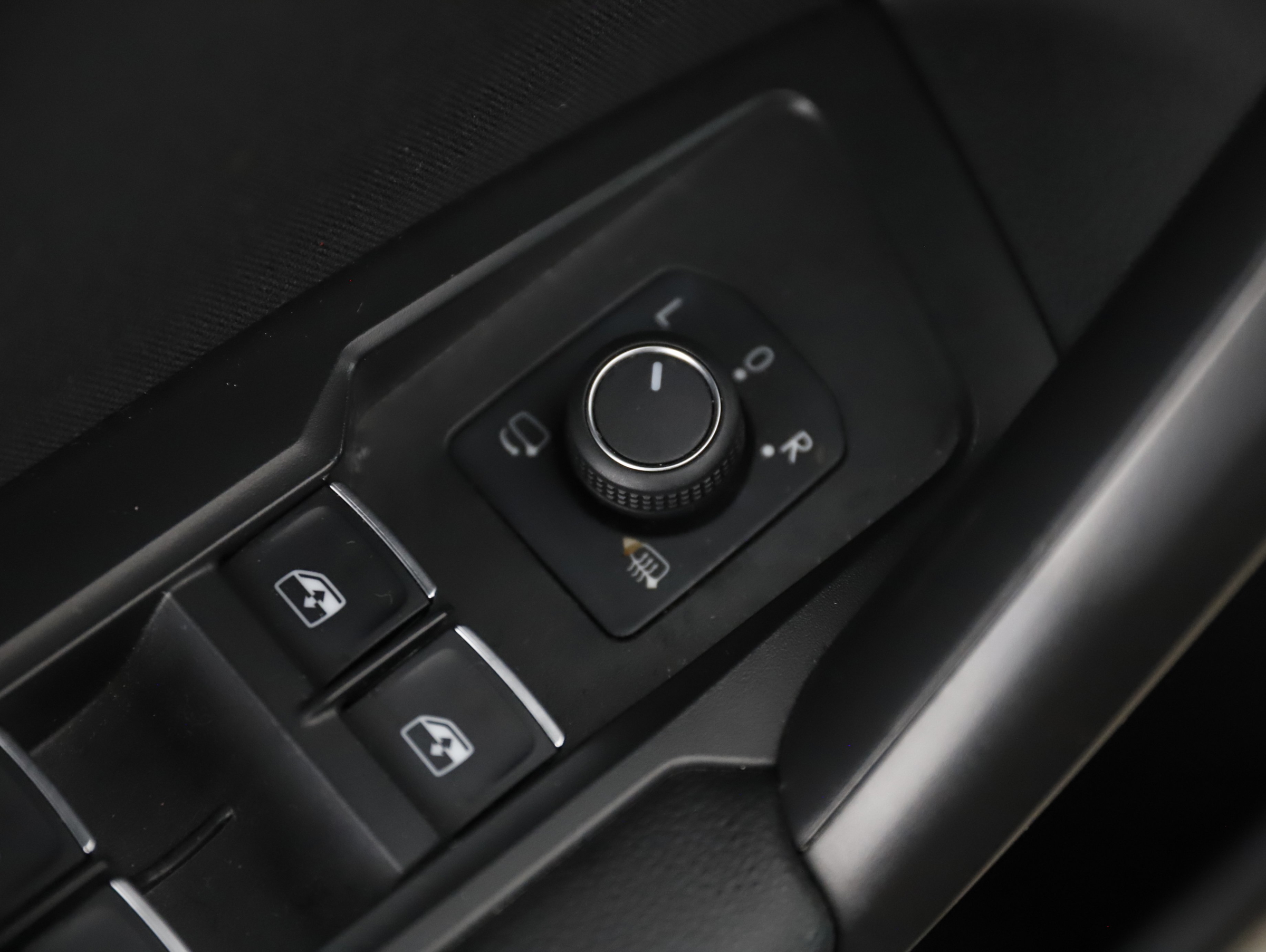 VW Tiguan Allspace 2.0 TDI 4Motion Highline | Bild 6 von 25