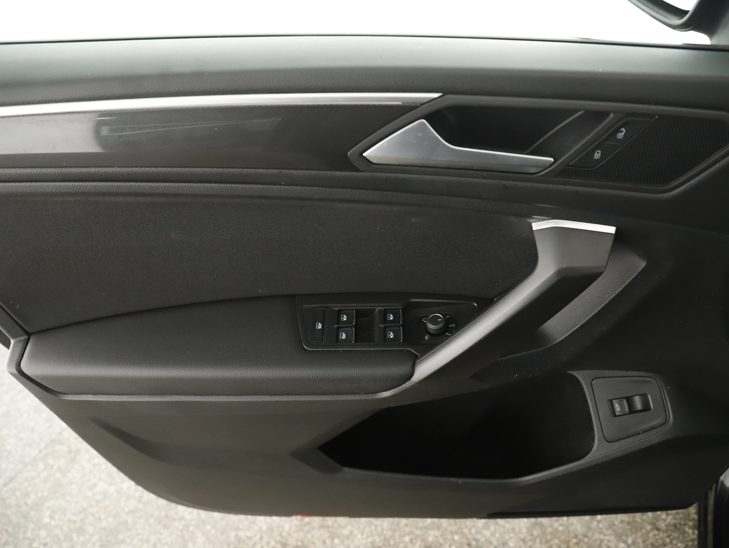 VW Tiguan Allspace CL TDI 4MOTION DSG | Bild 10 von 28