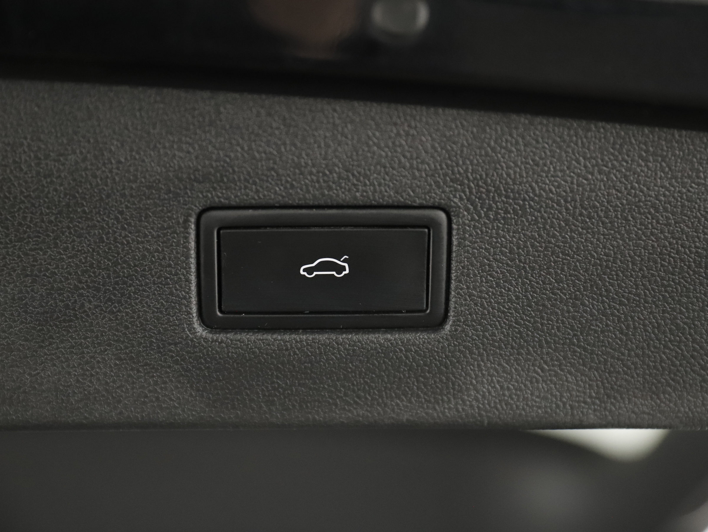 VW Tiguan Allspace CL TDI 4MOTION DSG | Bild 26 von 28