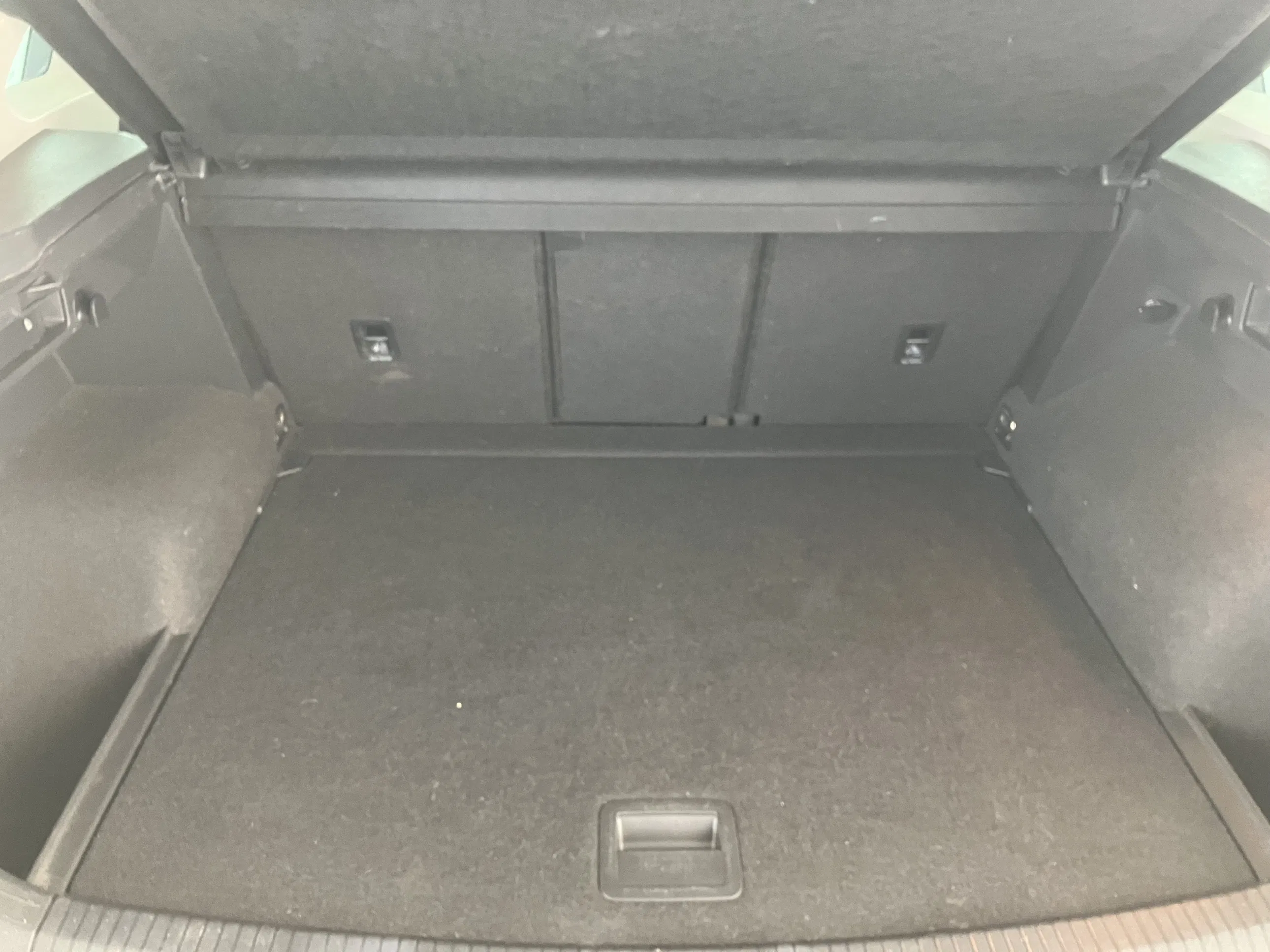 VW Tiguan 2.0 TDI BMT Life | Bild 13 von 27