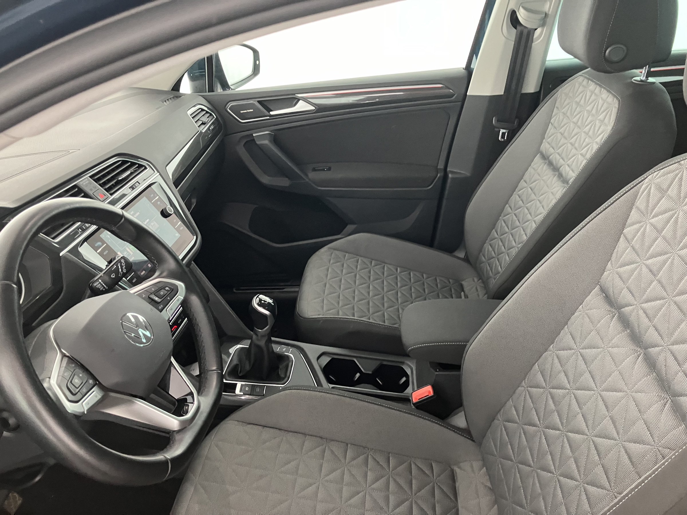 VW Tiguan 2.0 TDI BMT Life | Bild 4 von 27