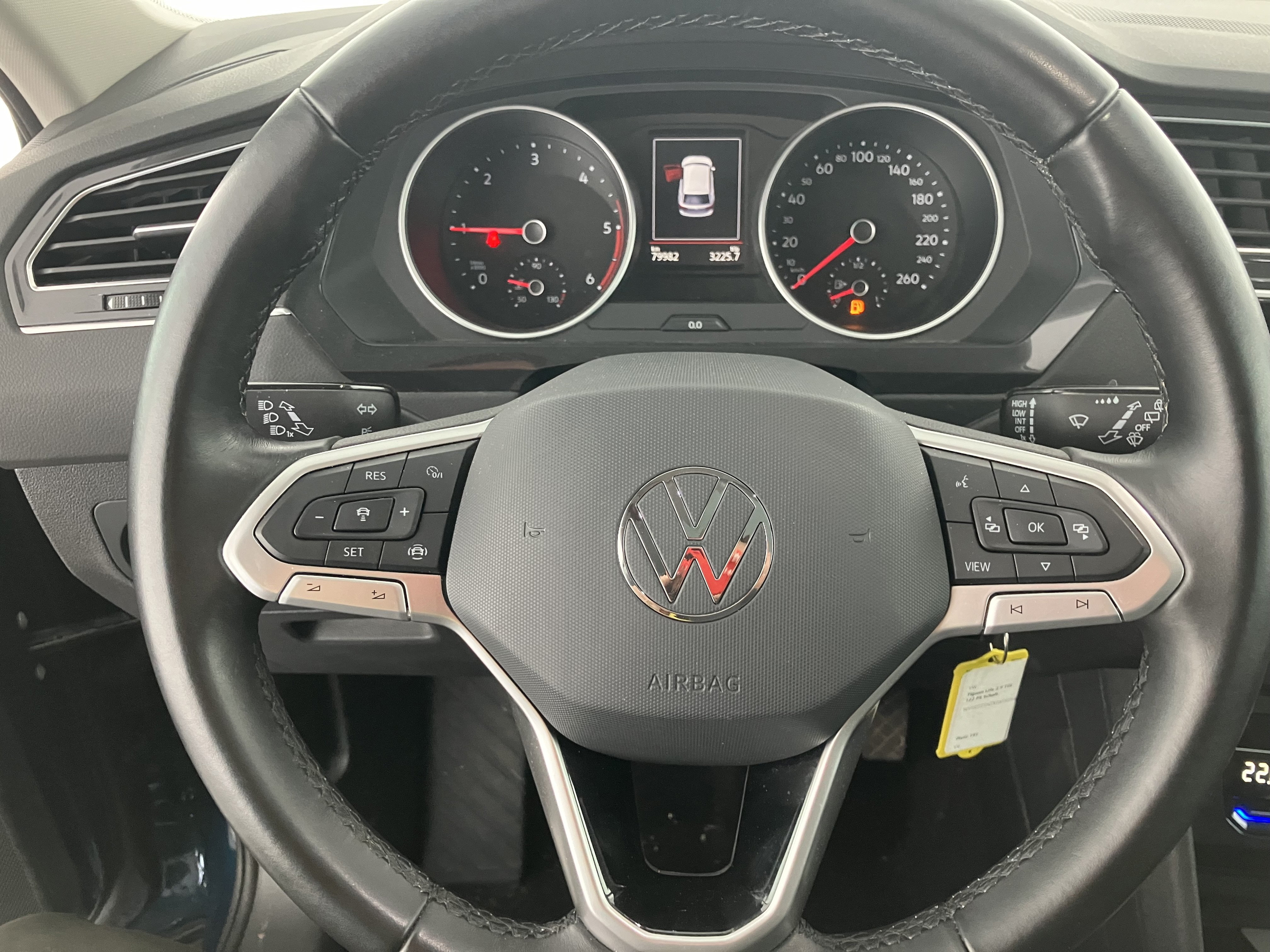 VW Tiguan 2.0 TDI BMT Life | Bild 6 von 27