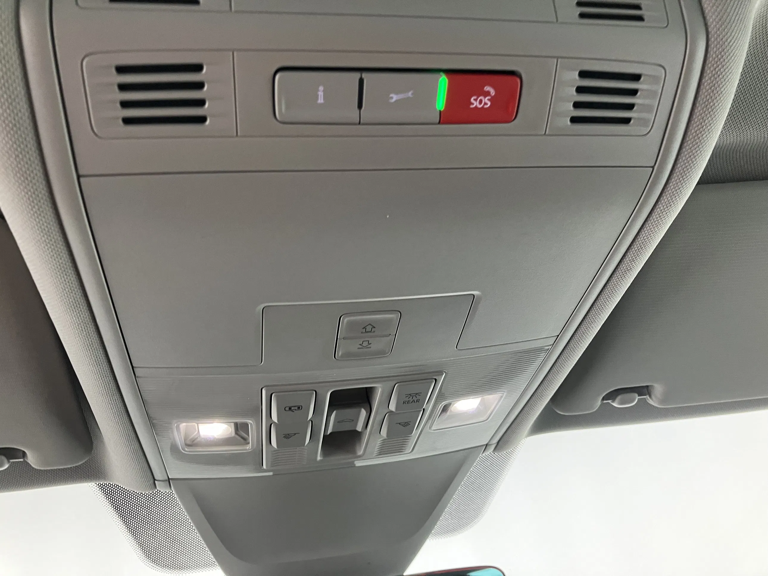 VW Tiguan 2.0 TDI BMT Life | Bild 8 von 27