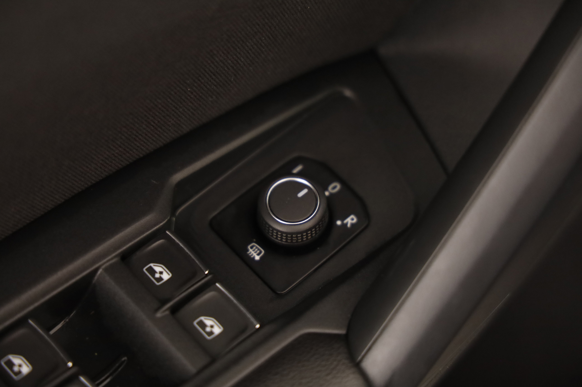 VW Tiguan 2.0 TDI BMT 4Motion Elegance | Bild 18 von 25