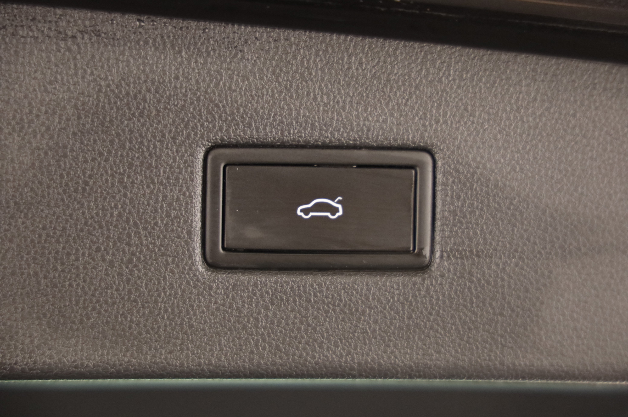 VW Tiguan 2.0 TDI BMT 4Motion Elegance | Bild 20 von 25