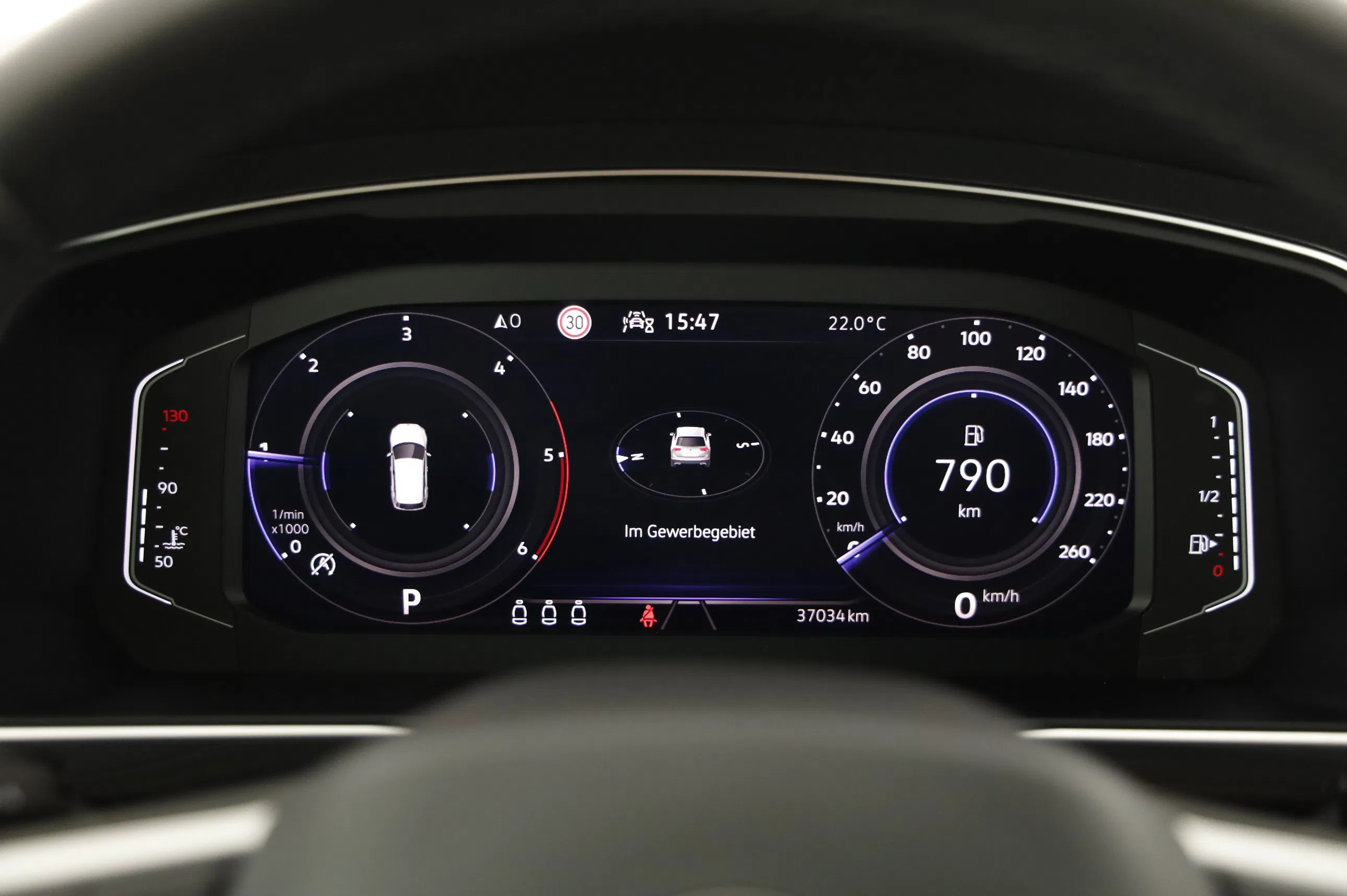 VW Tiguan 2.0 TDI BMT Elegance | Bild 14 von 31