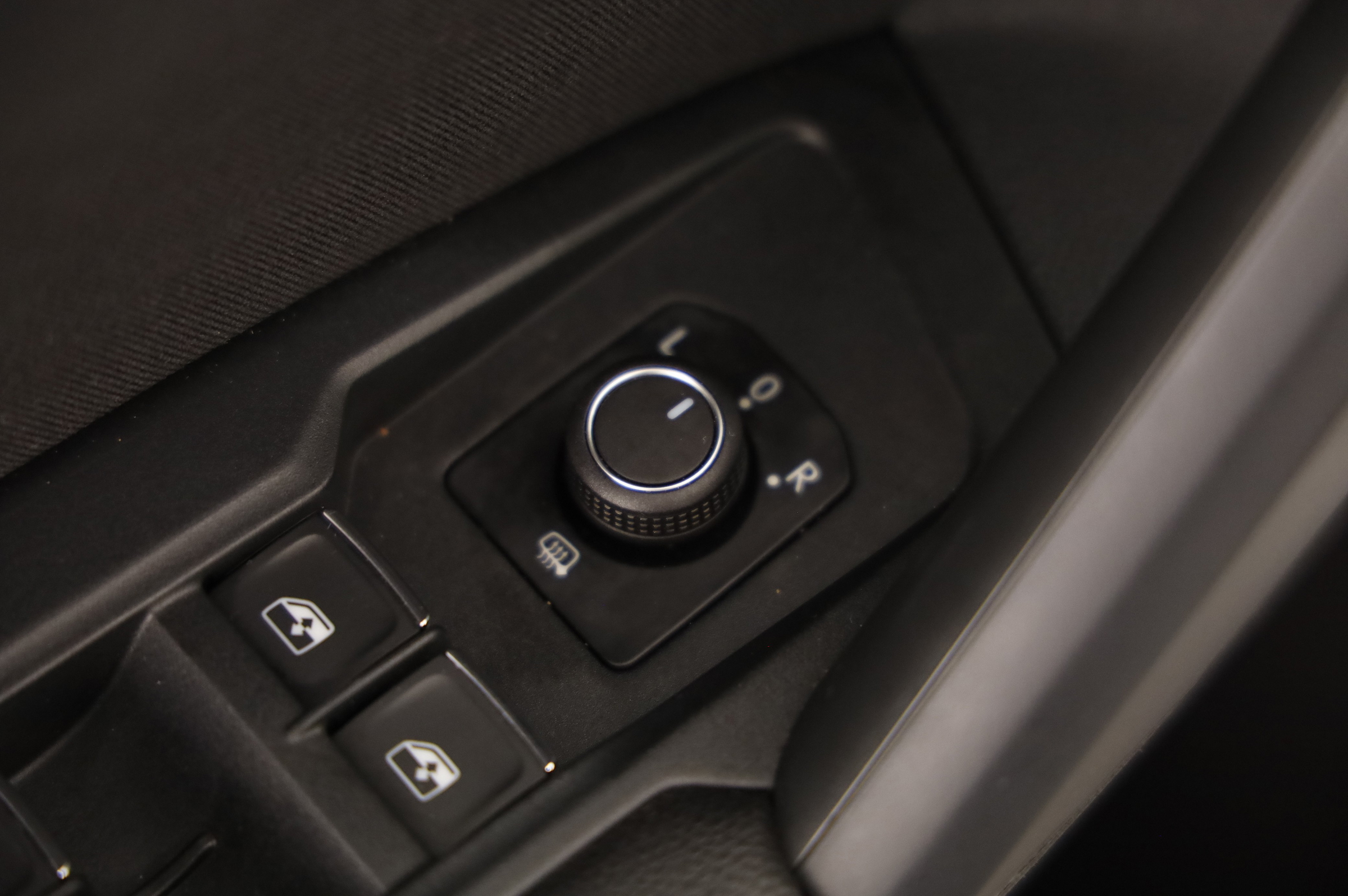 VW Tiguan 2.0 TDI BMT Elegance | Bild 7 von 31