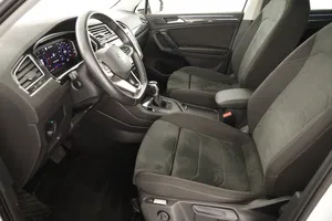 VW Tiguan 2.0 TDI BMT Elegance | Thumbnail 9 von 31