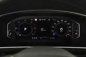 VW Tiguan 2.0 TDI BMT 4Motion Elegance | Thumbnail 12 von 26