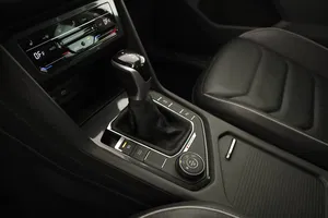 VW Tiguan 2.0 TDI BMT 4Motion Elegance | Thumbnail 19 von 26