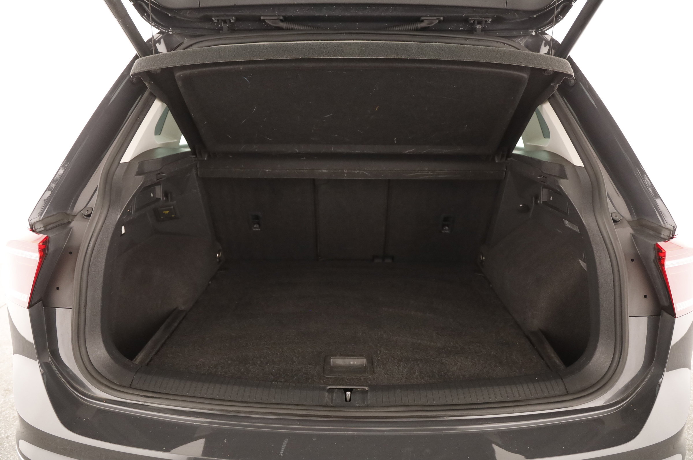 VW Tiguan 2.0 TDI BMT 4Motion Elegance | Bild 21 von 26