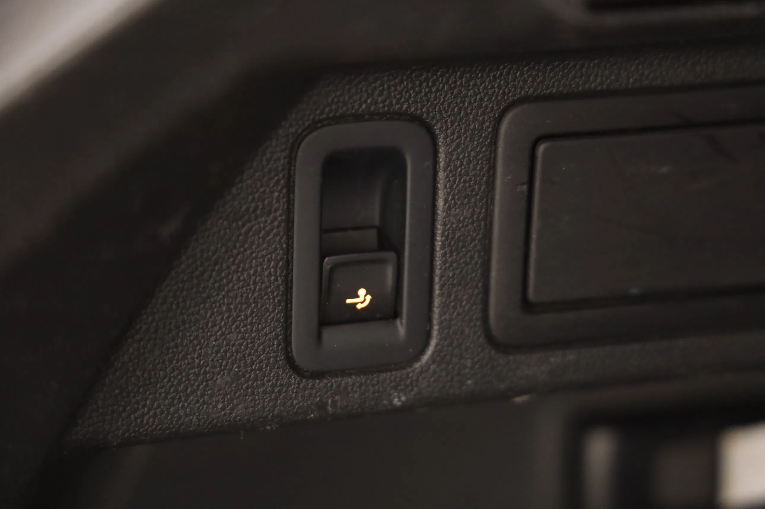 VW Tiguan 2.0 TDI BMT 4Motion Elegance | Bild 23 von 26