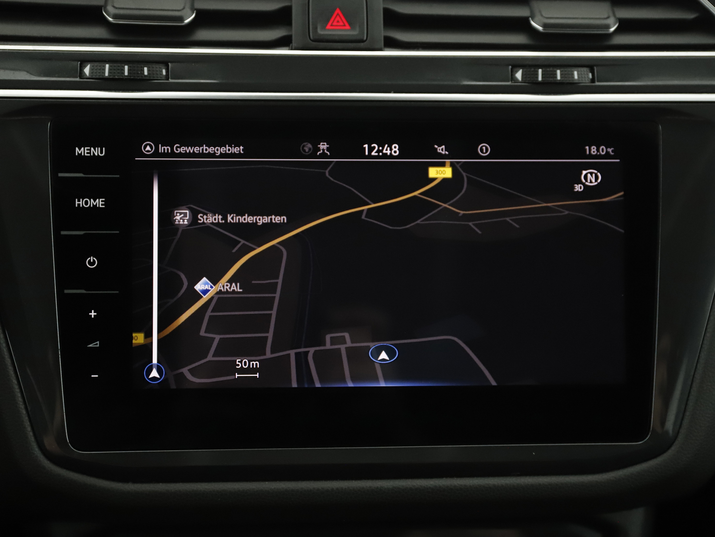 VW Tiguan Allspace 2.0 TDI  Life | Bild 13 von 31