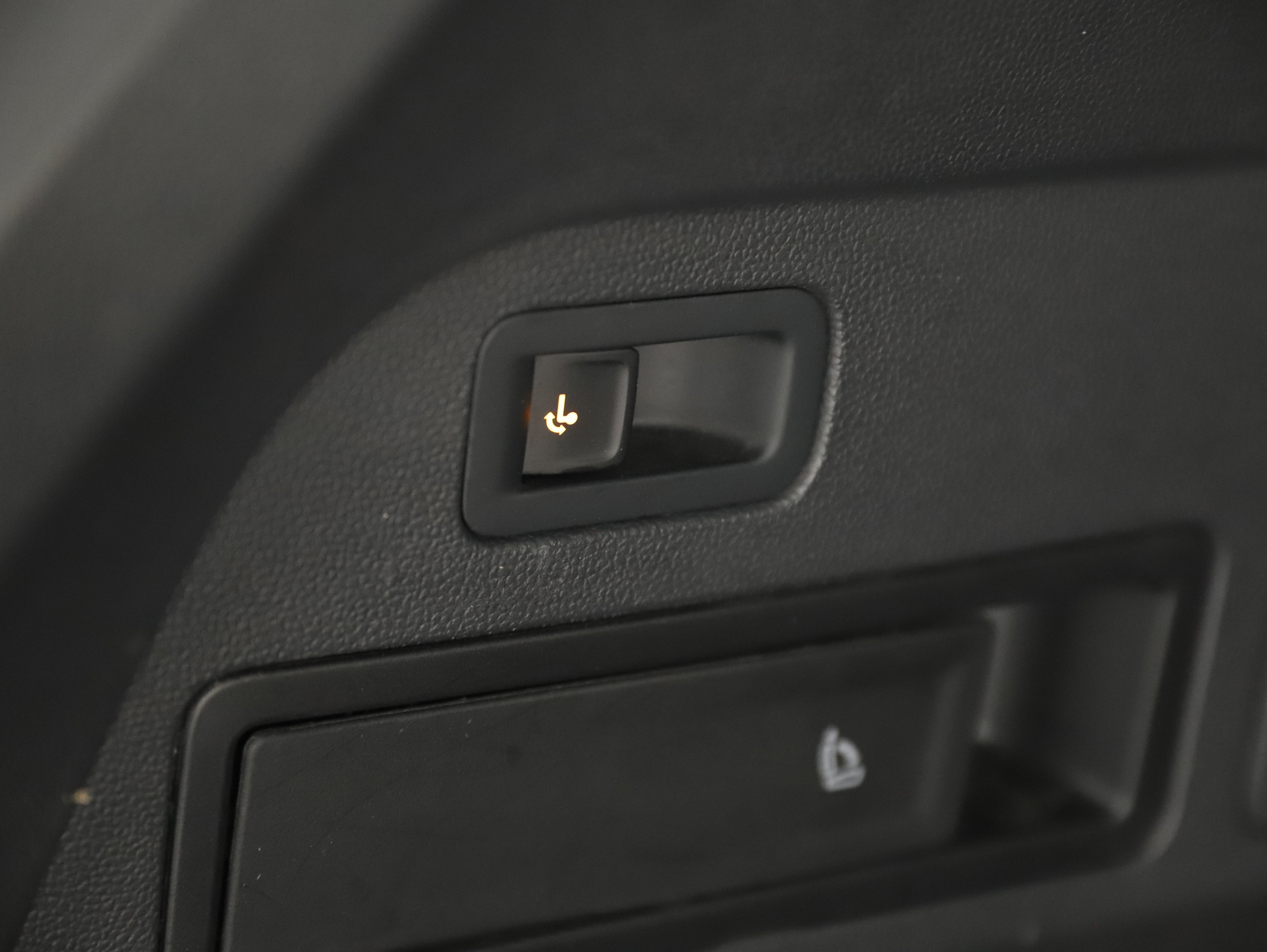 VW Tiguan Allspace 2.0 TDI  Life | Bild 19 von 31