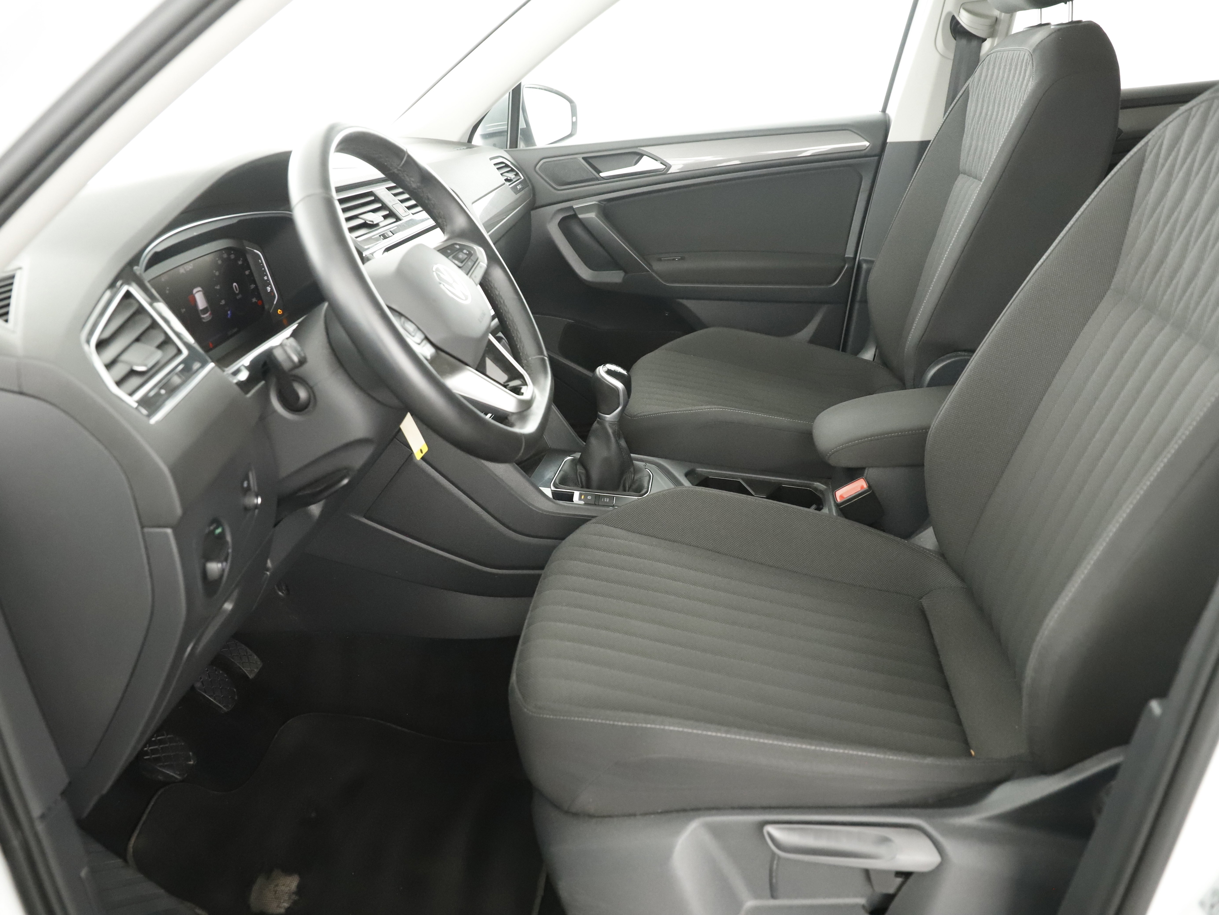 VW Tiguan Allspace 2.0 TDI  Life | Bild 10 von 31