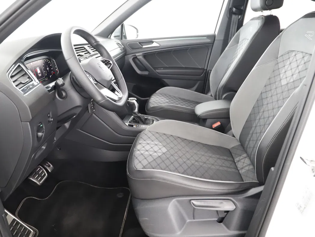 Bild eines VW Tiguan Allspace 2.0 TDI 4Motion R-Line