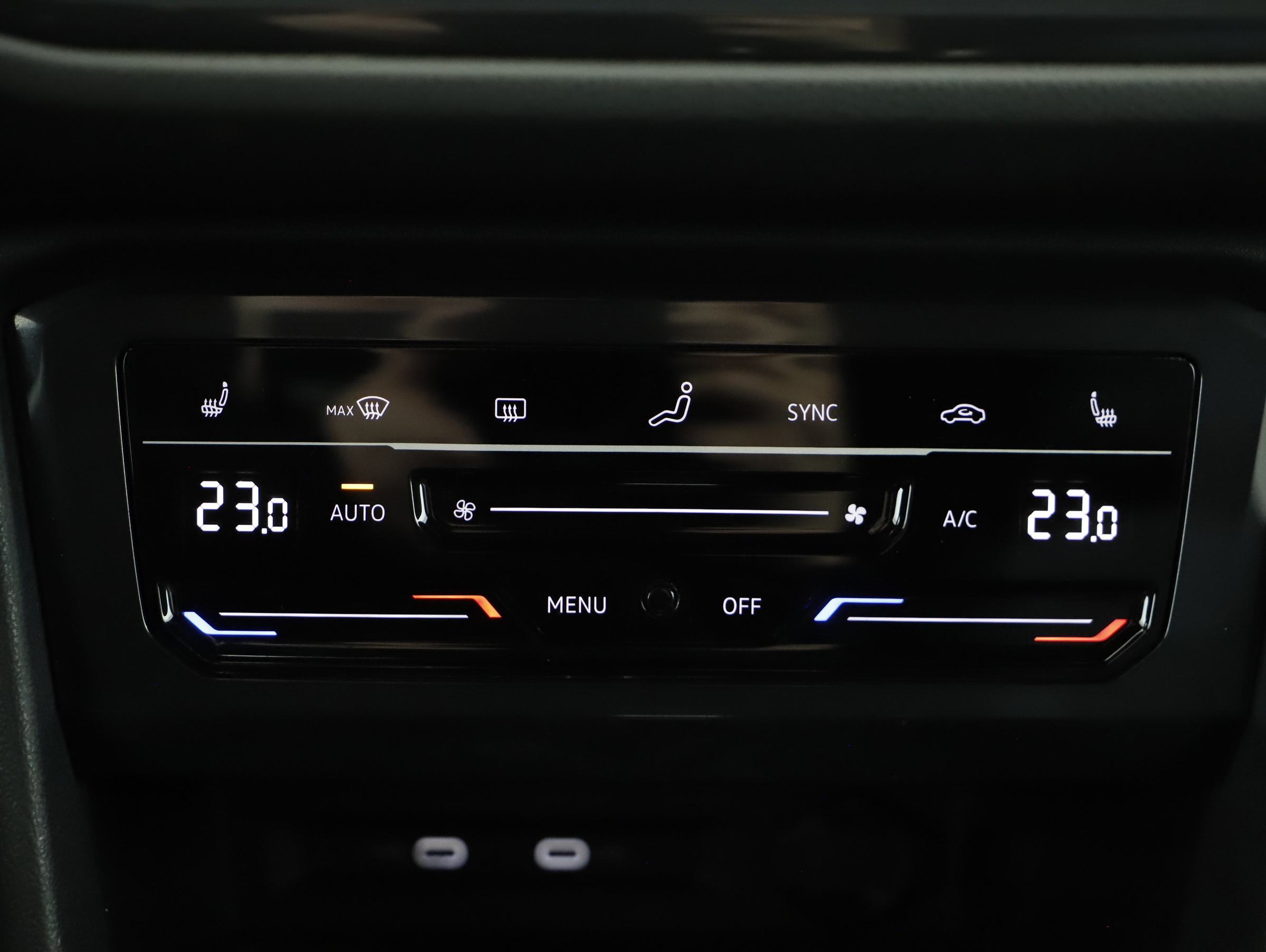 VW Tiguan Allspace 2.0 TDI 4Motion R-Line | Bild 10 von 24