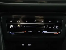 VW Tiguan Allspace 2.0 TDI 4Motion R-Line | Thumbnail 10 von 24